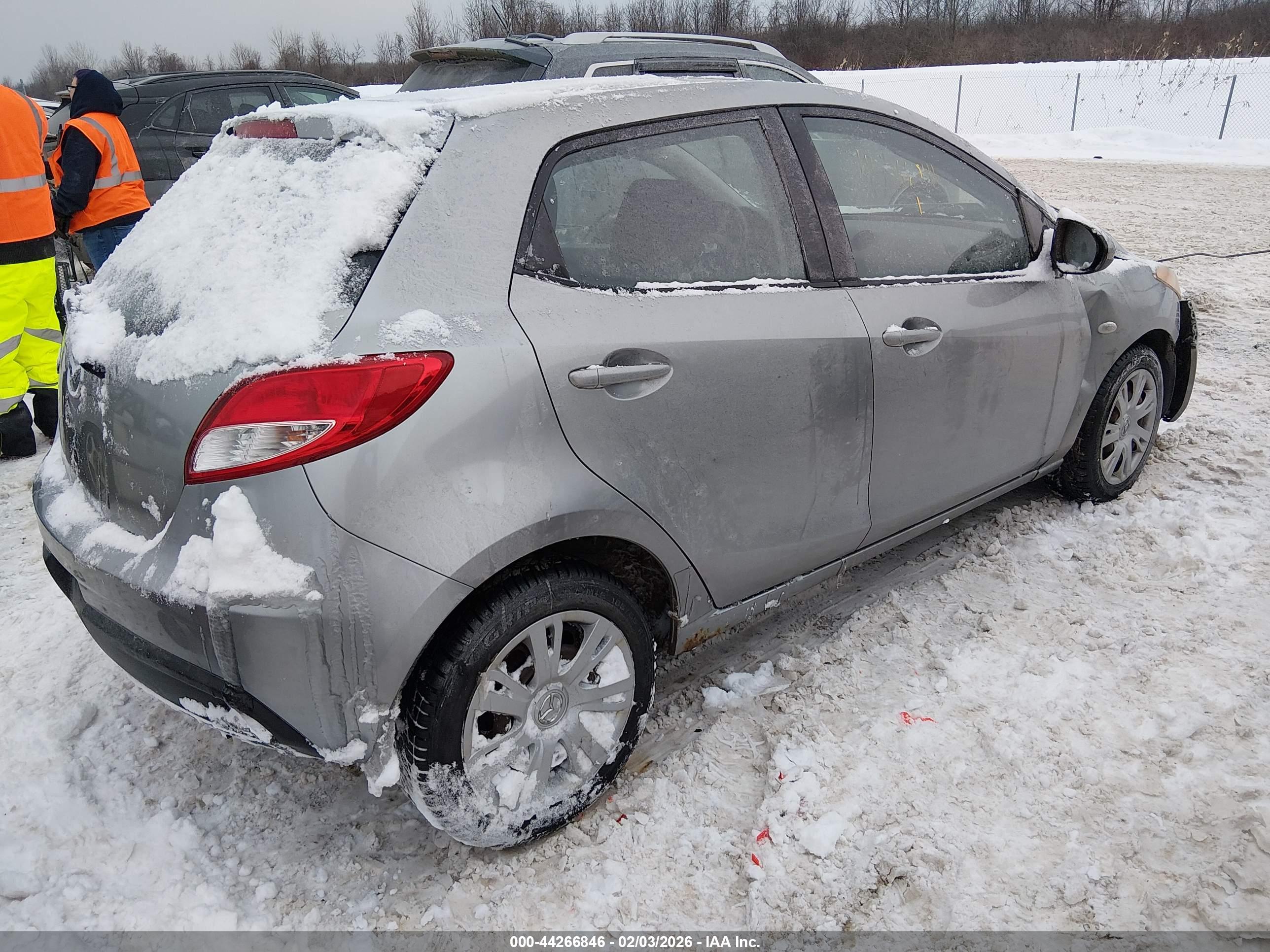 MAZDA MAZDA2 image 4