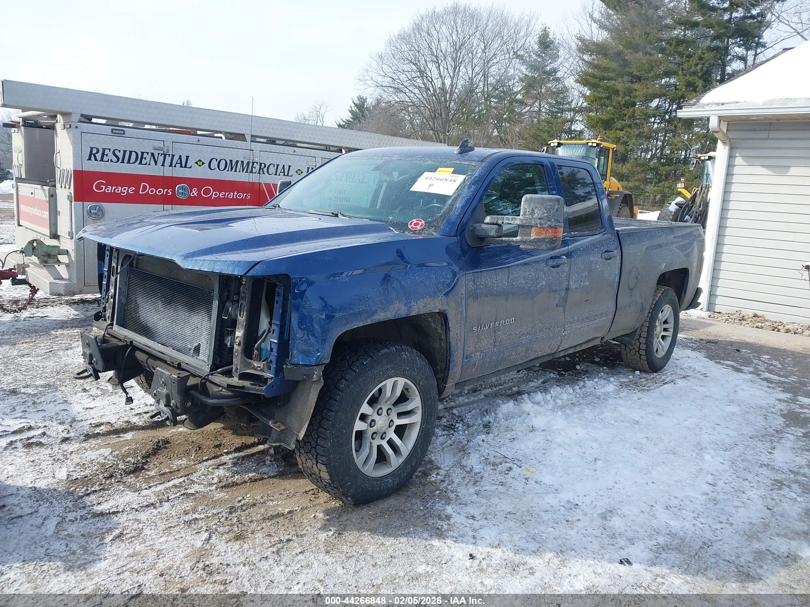CHEVROLET SILVERADO image 2
