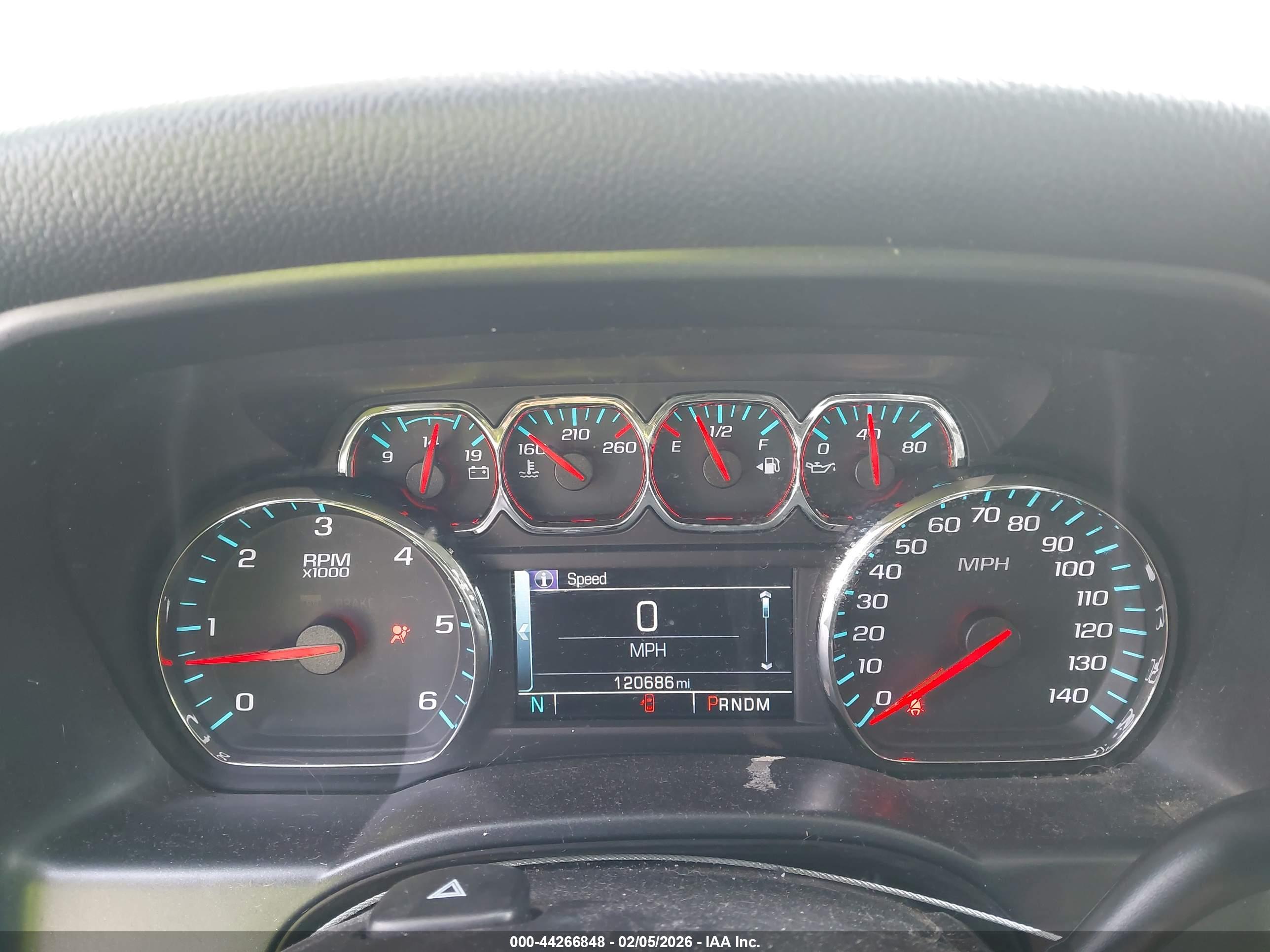 CHEVROLET SILVERADO image 7