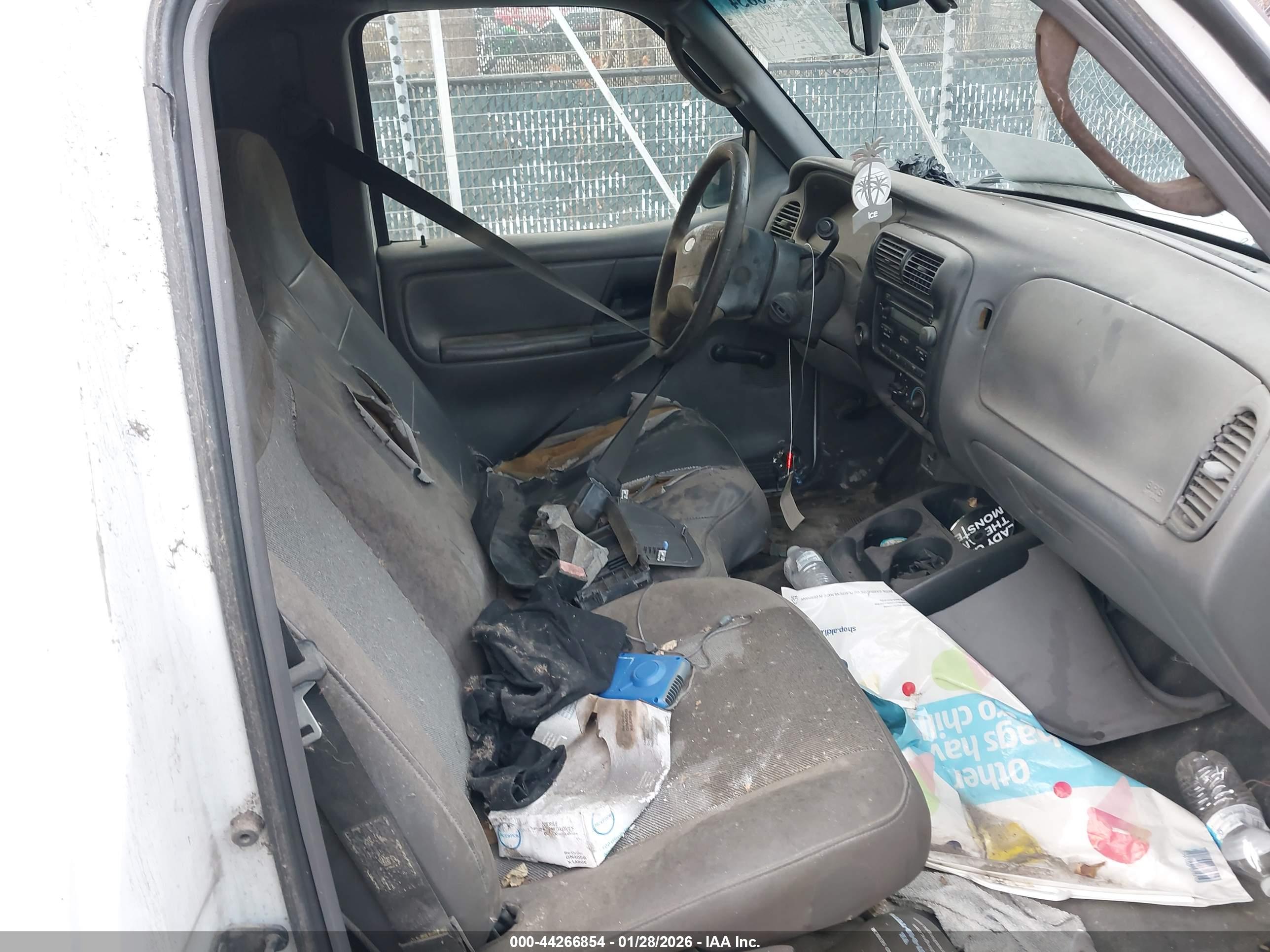 FORD RANGER image 5
