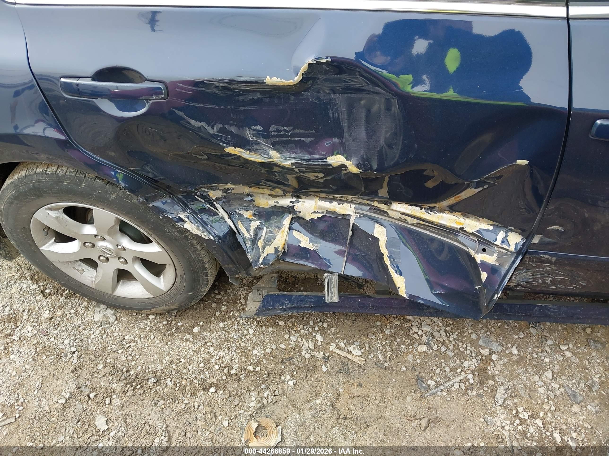 NISSAN ALTIMA image 6
