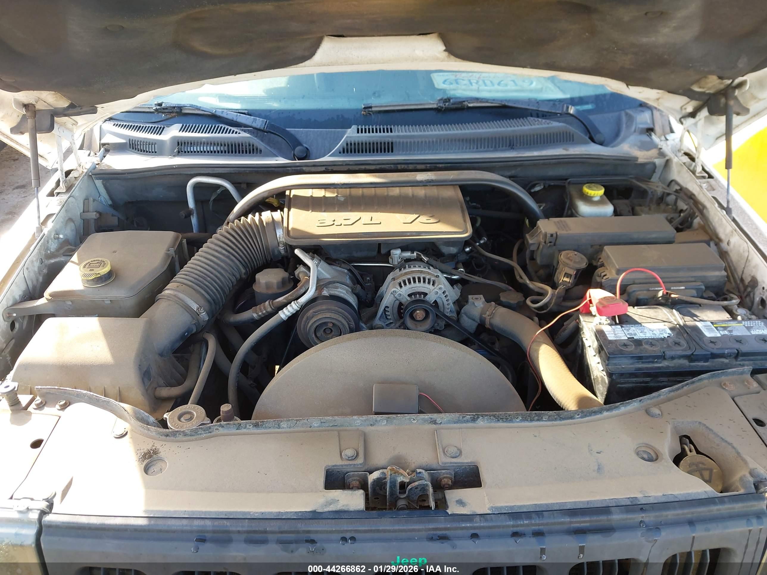 JEEP COMMANDER image 10