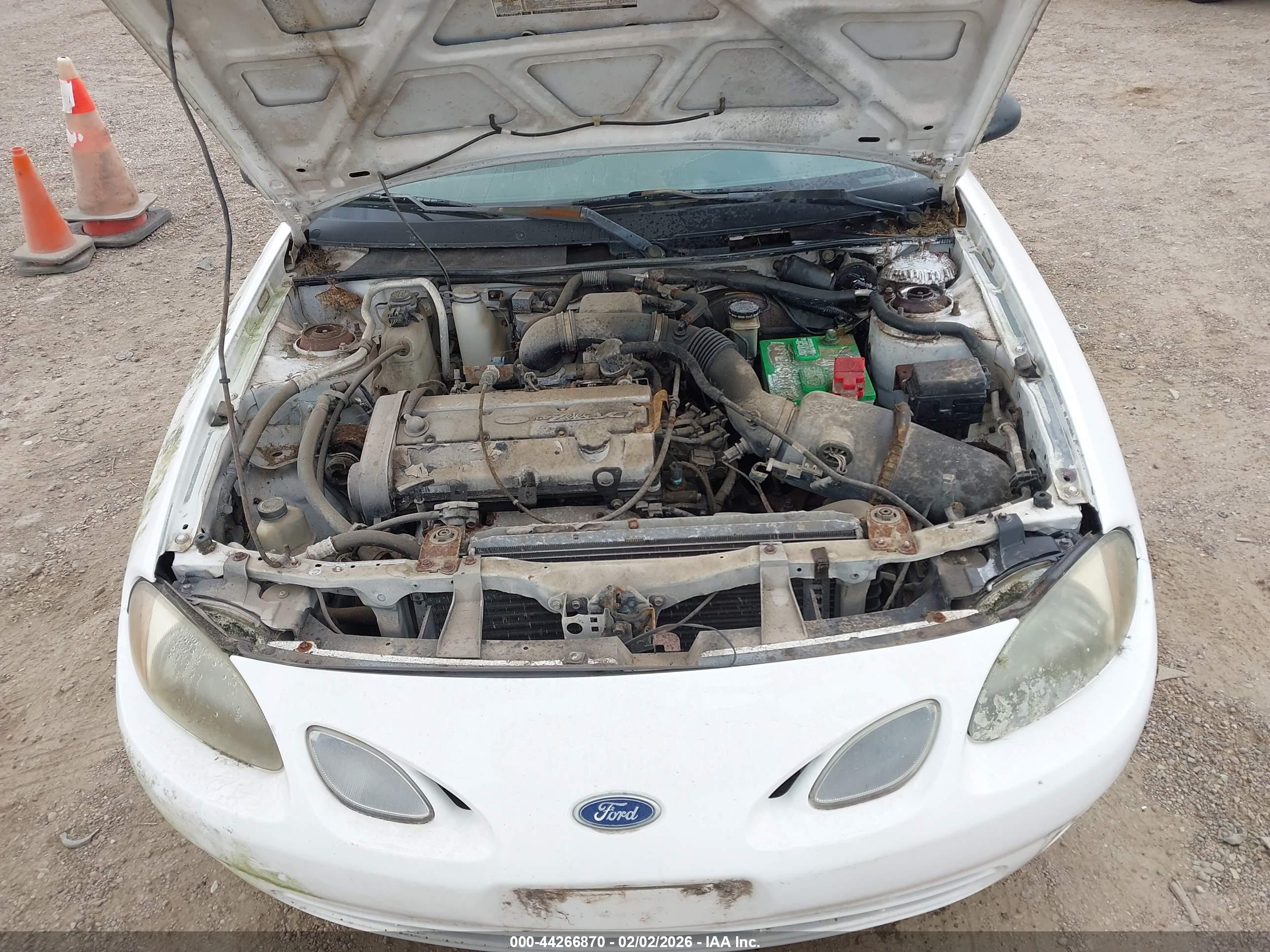 FORD ESCORT image 10