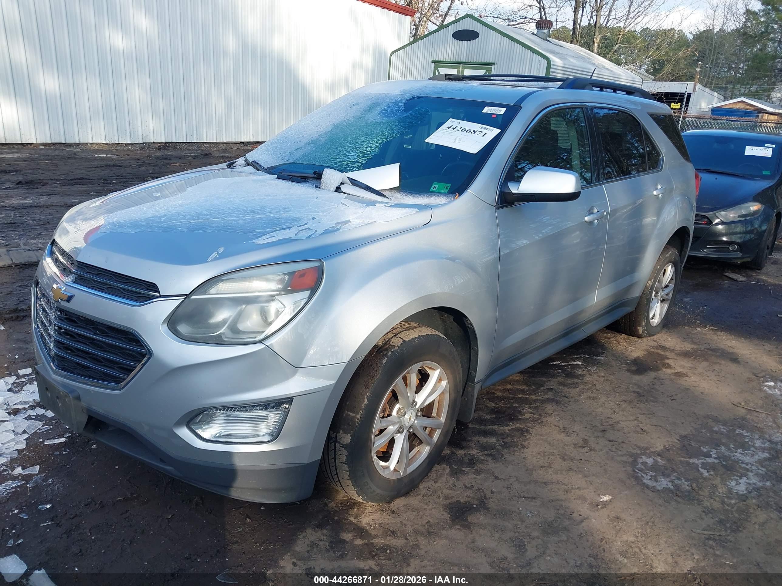 CHEVROLET EQUINOX image 2