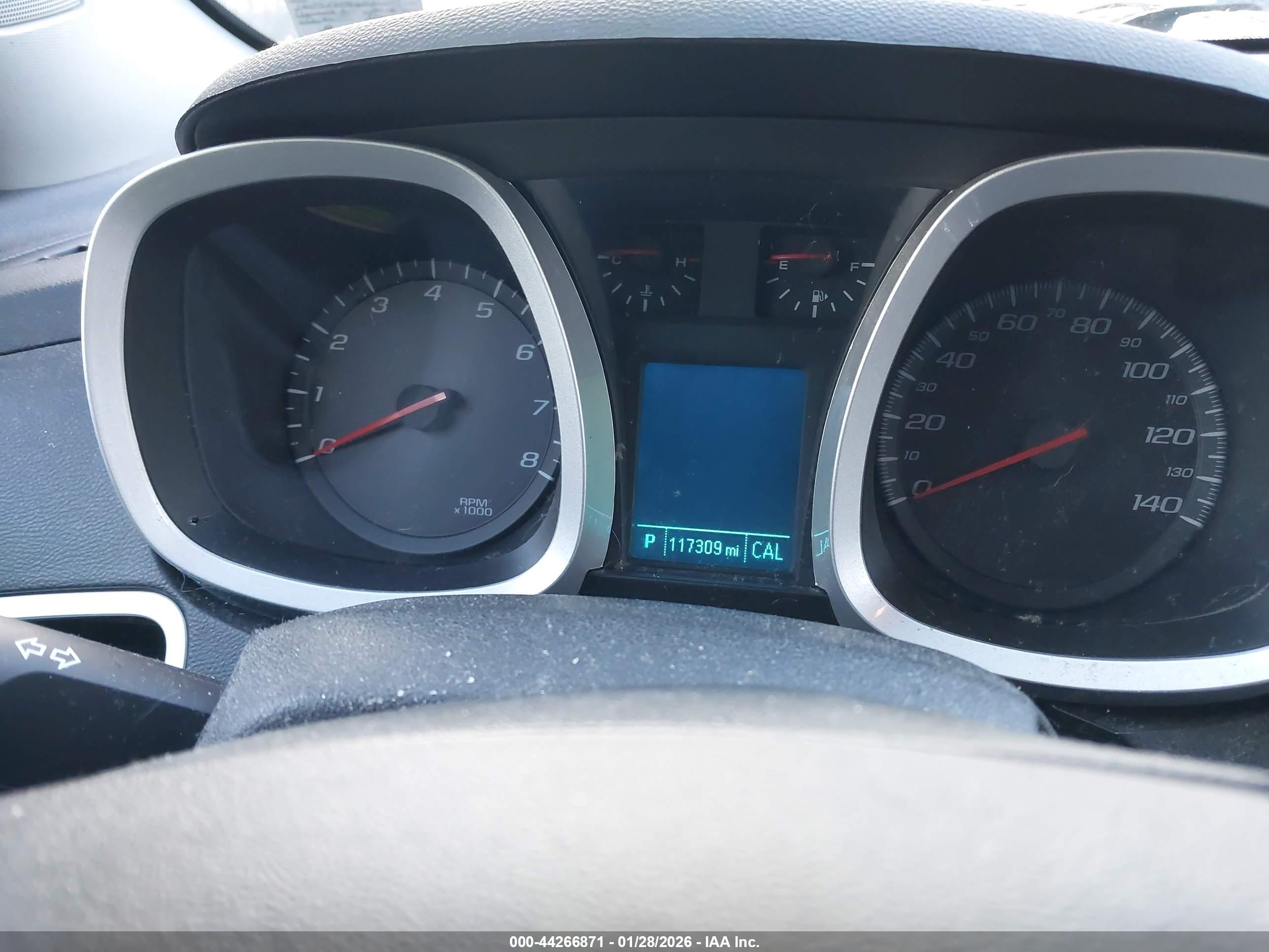 CHEVROLET EQUINOX image 7