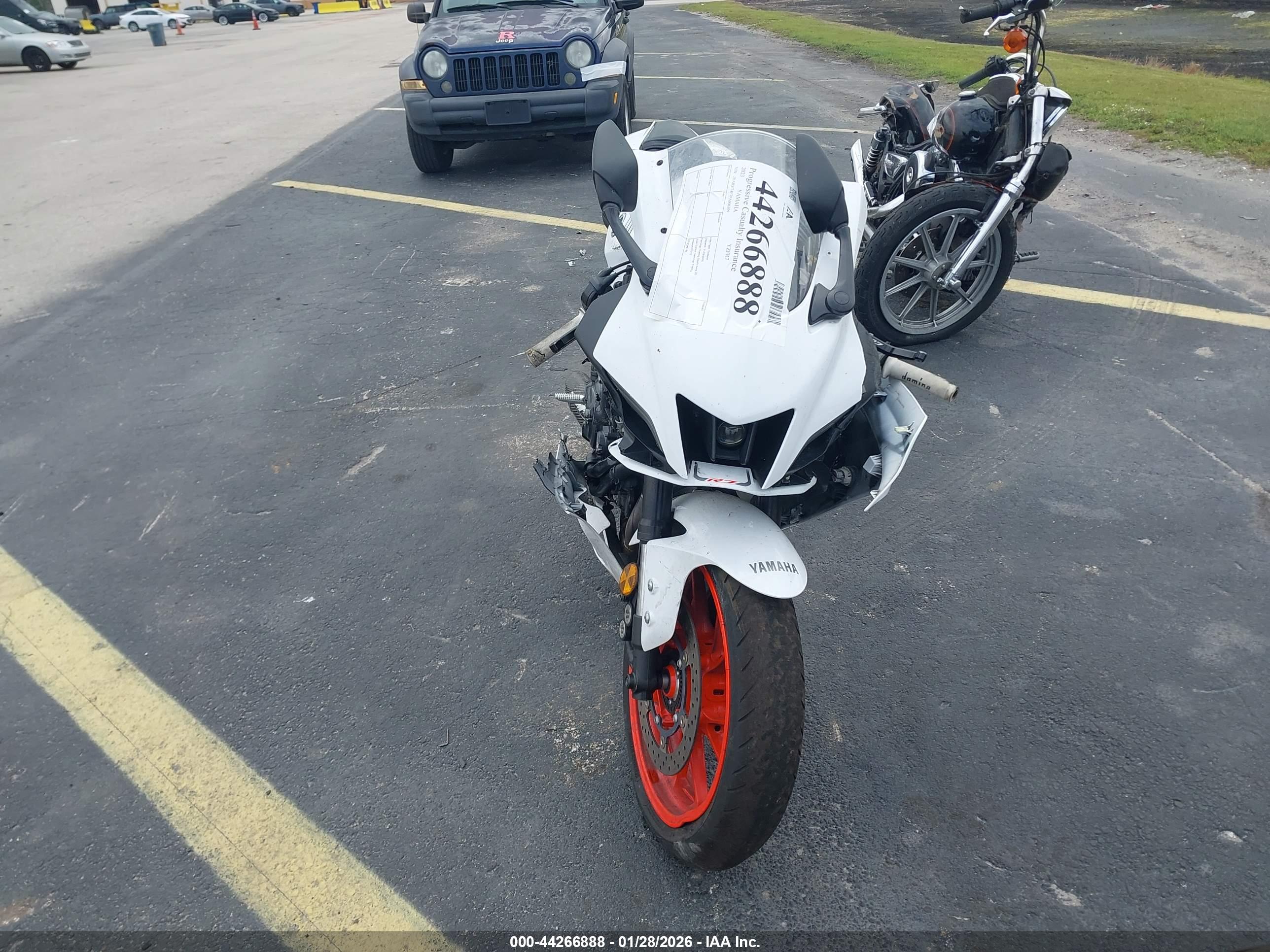 YAMAHA YZFR7 image 5