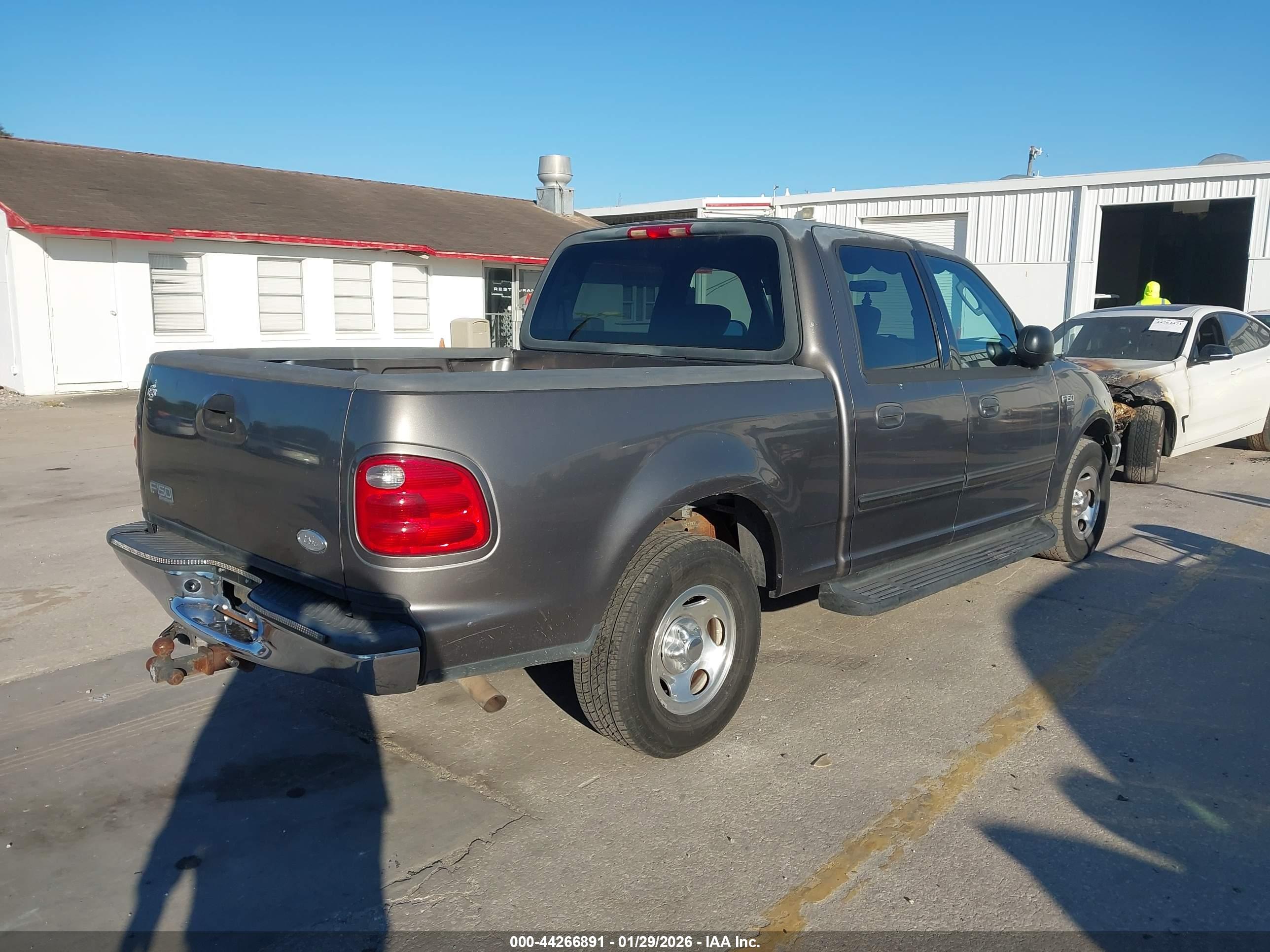 FORD F-150 image 4