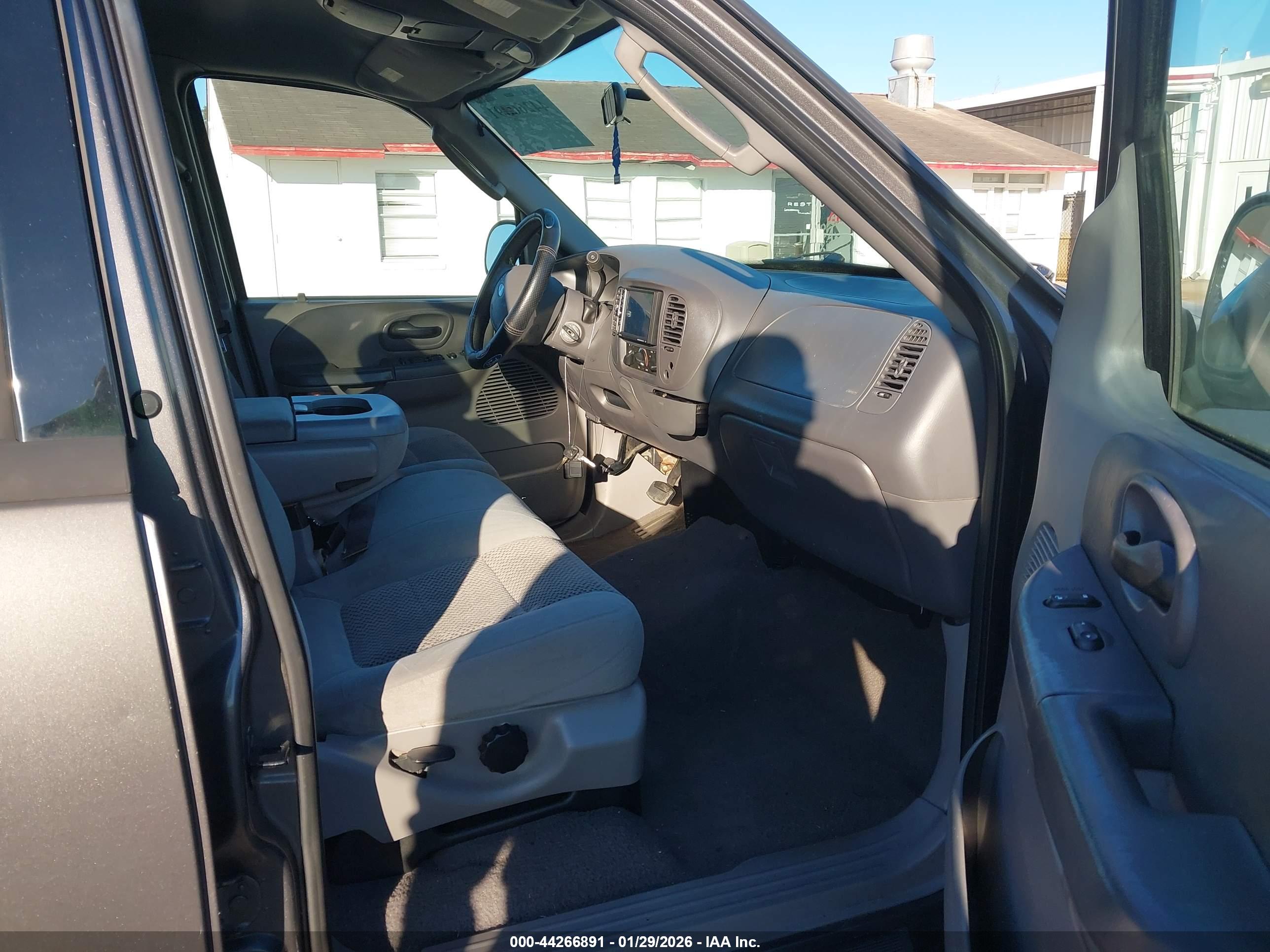 FORD F-150 image 5