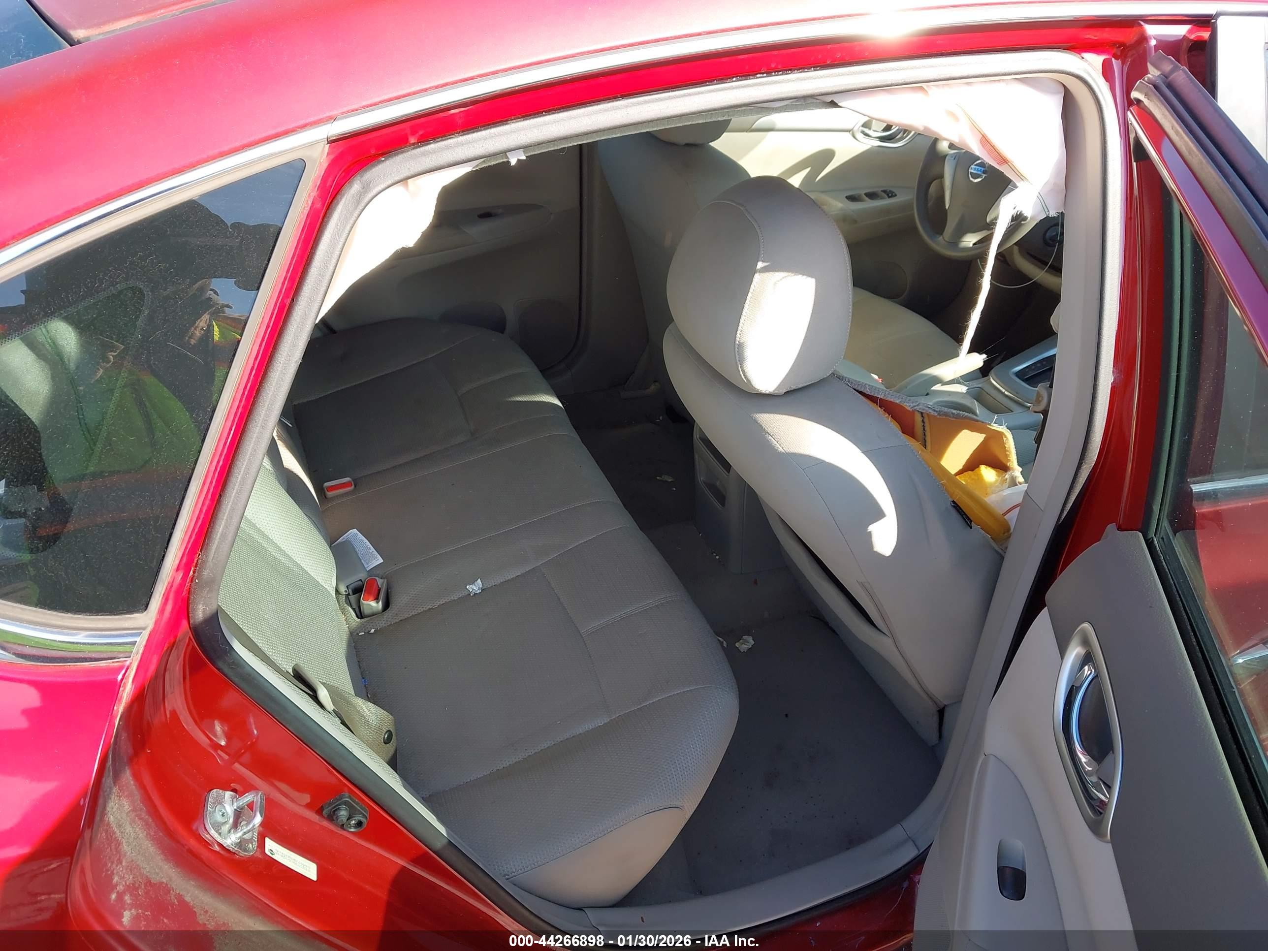 NISSAN SENTRA image 8