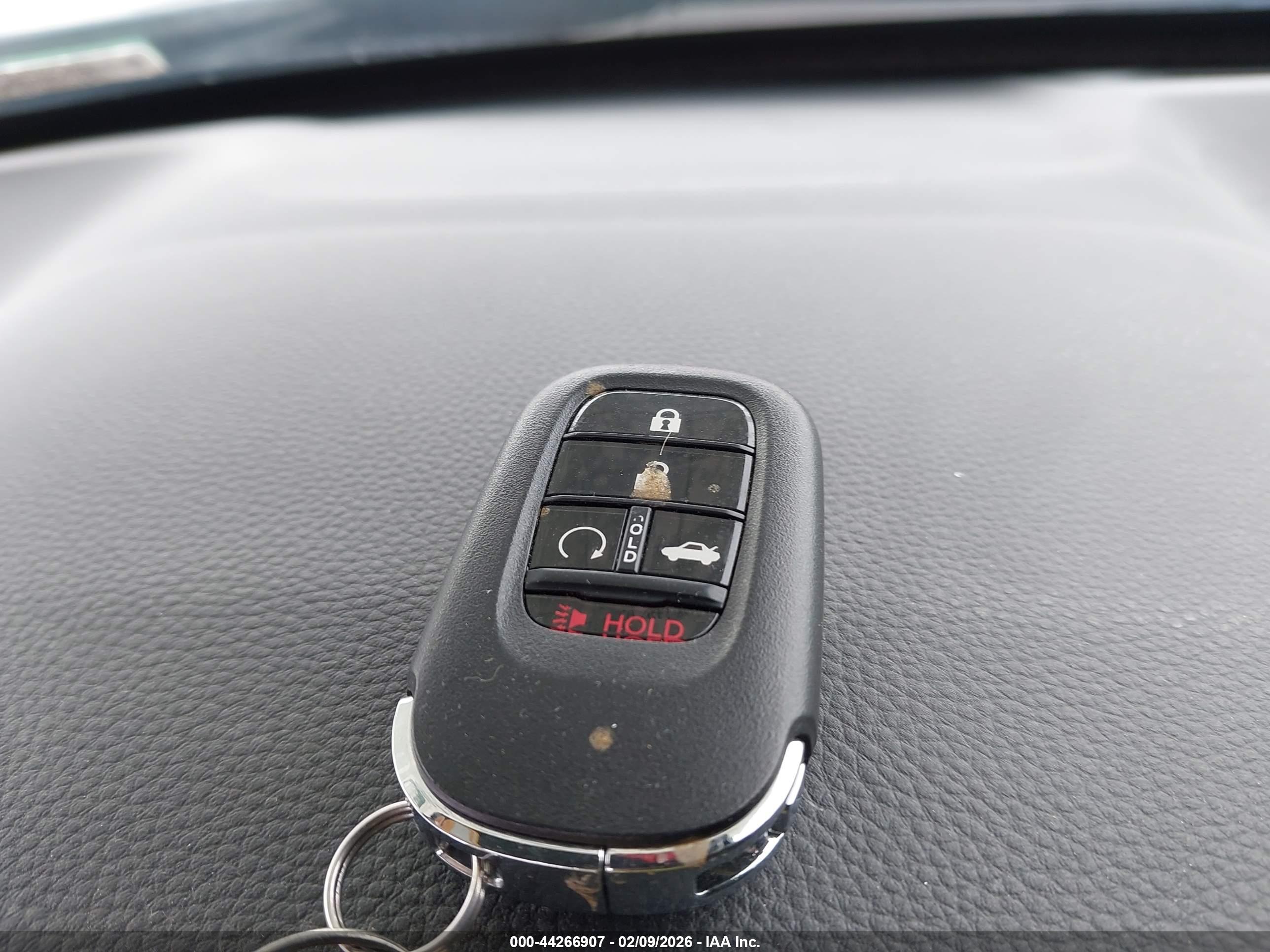 HONDA ACCORD image 11