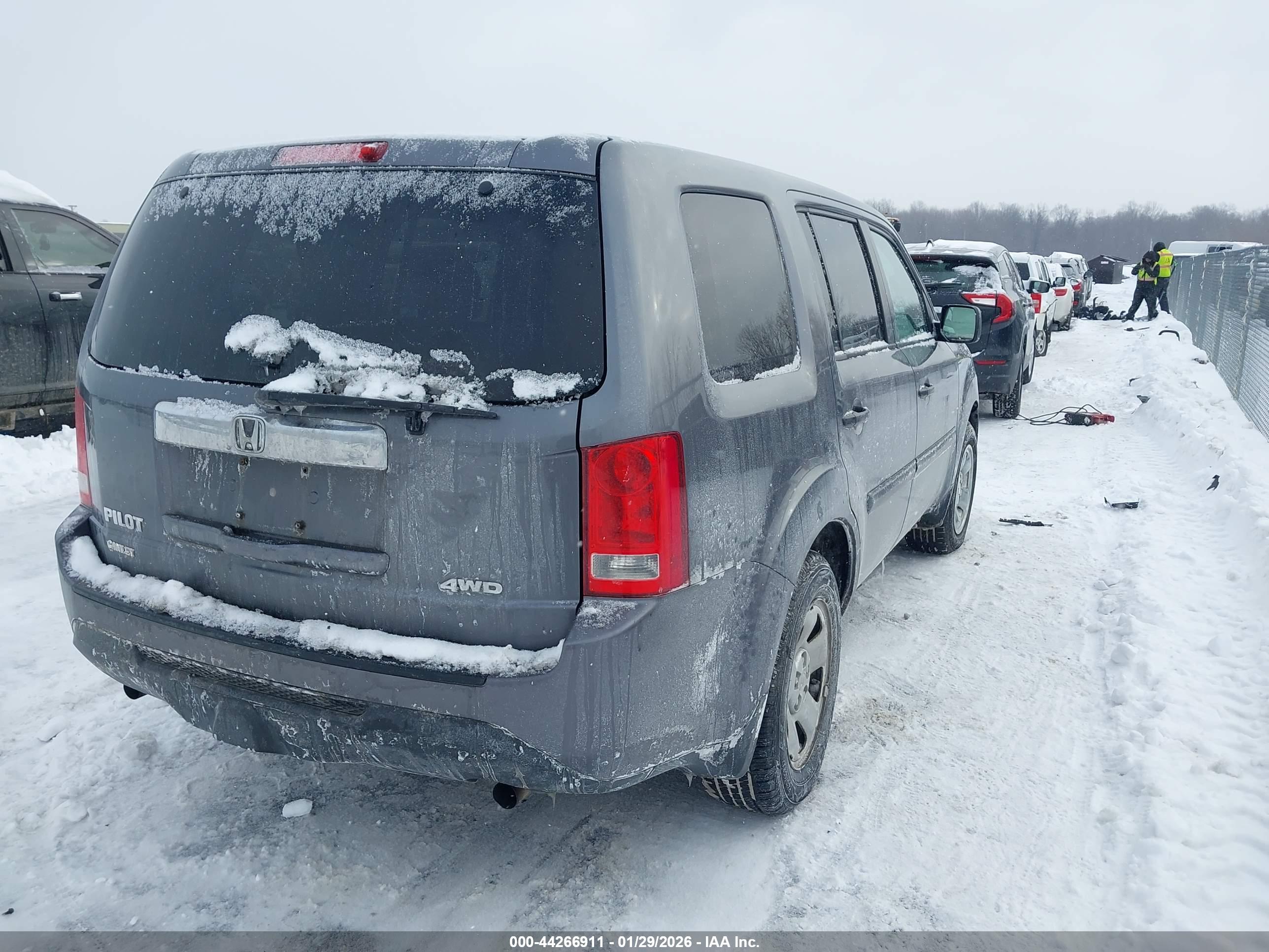 HONDA PILOT image 4