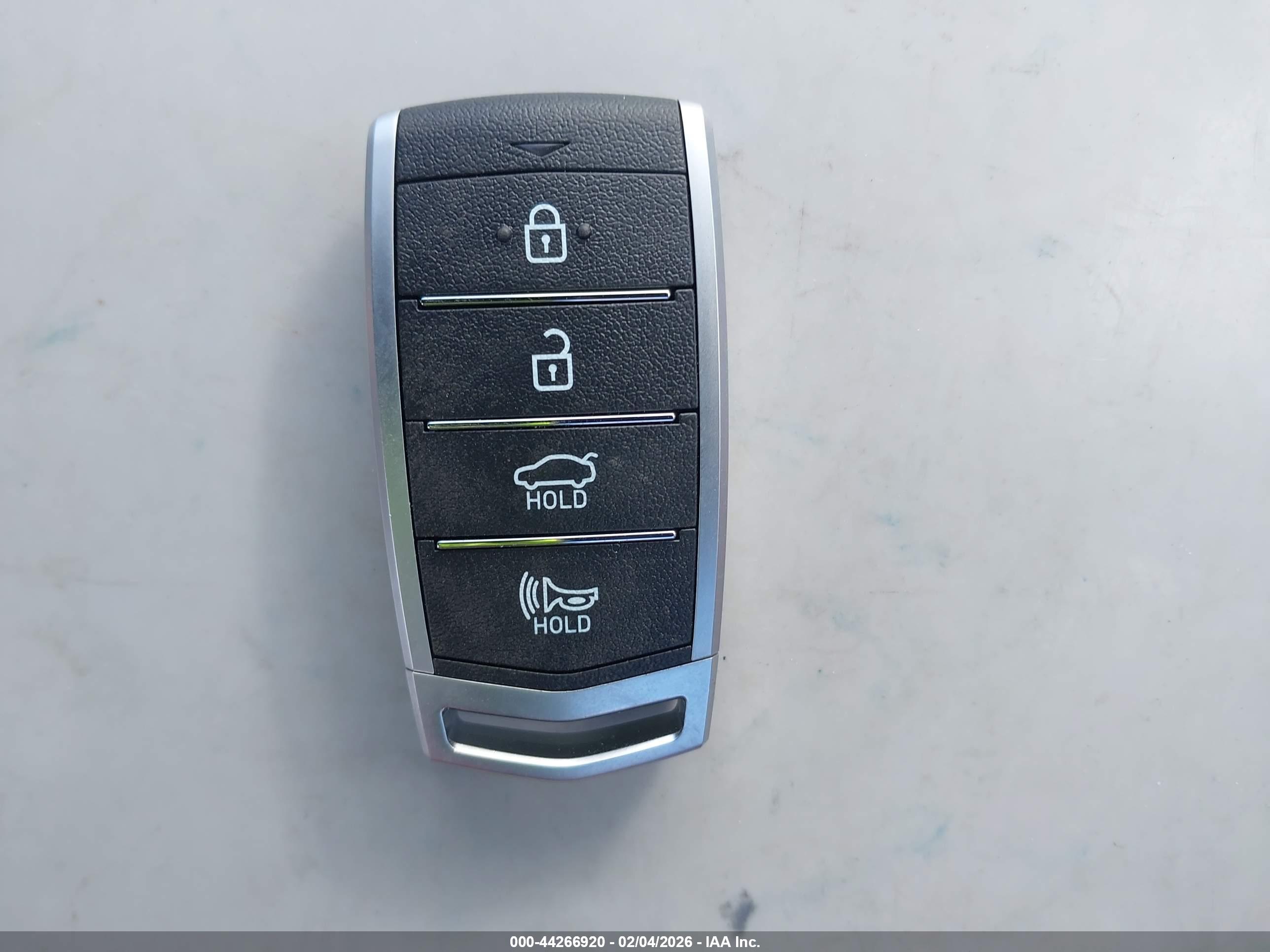 GENESIS G80 image 11