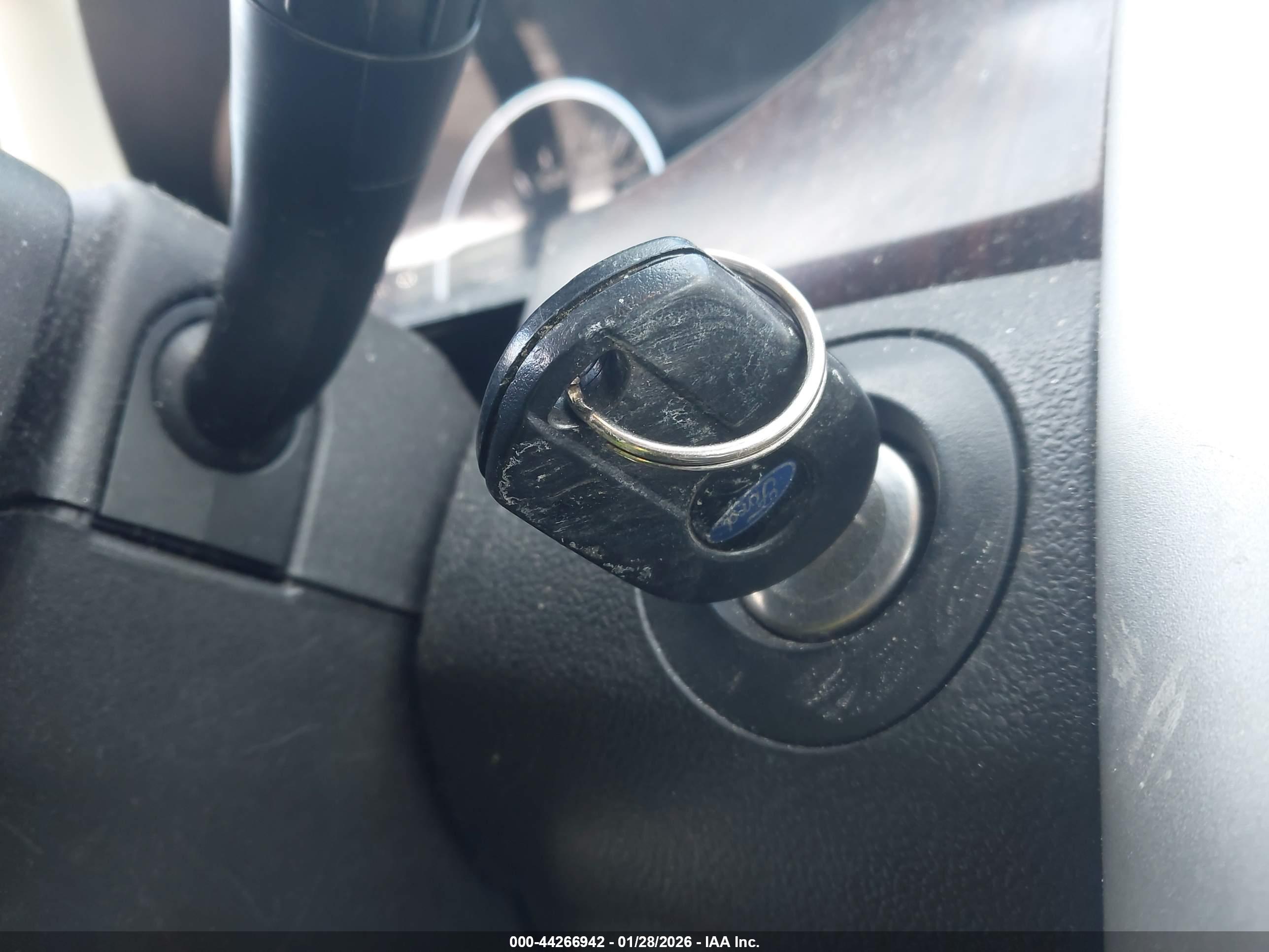 FORD EDGE image 11