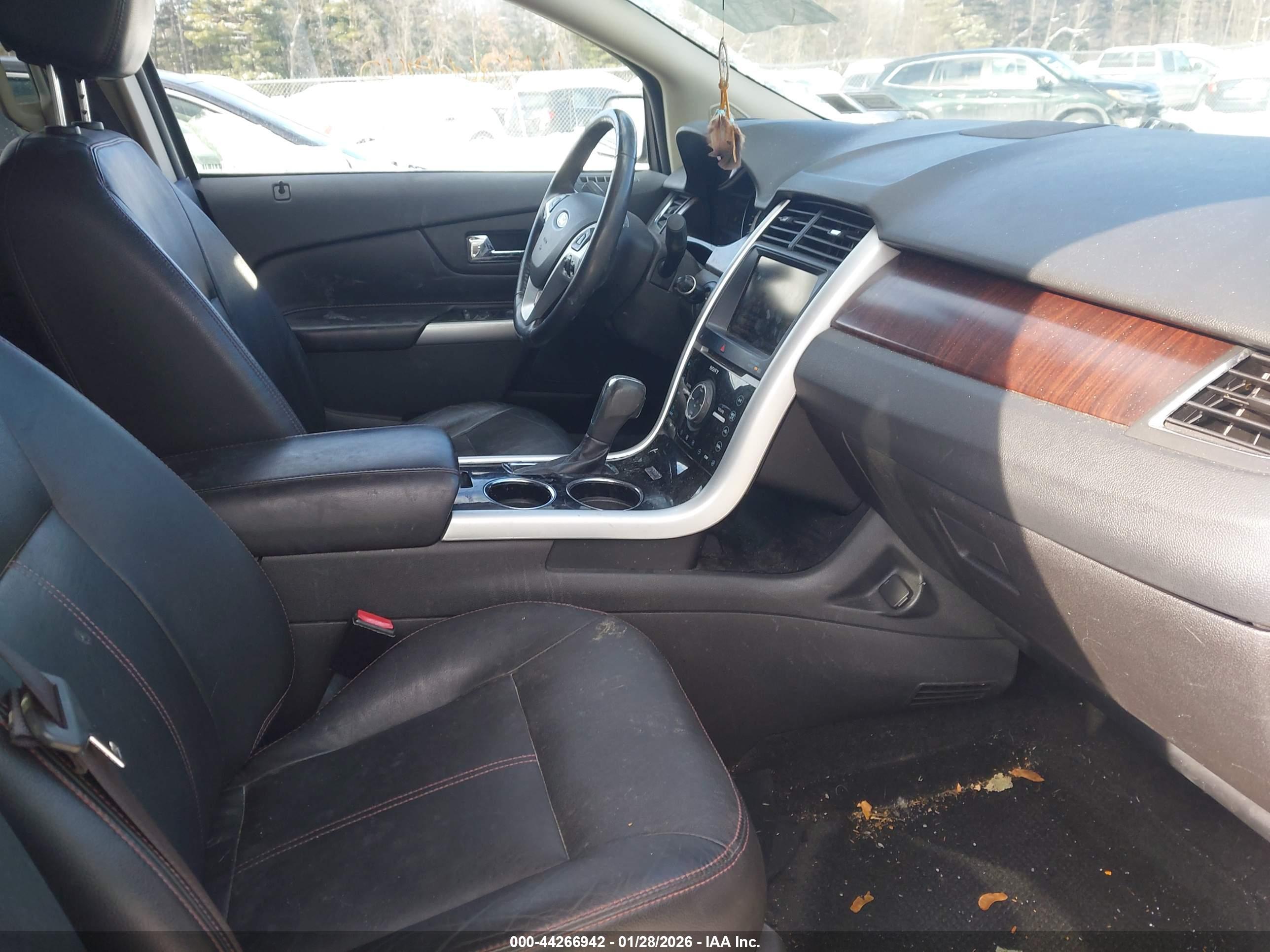 FORD EDGE image 5