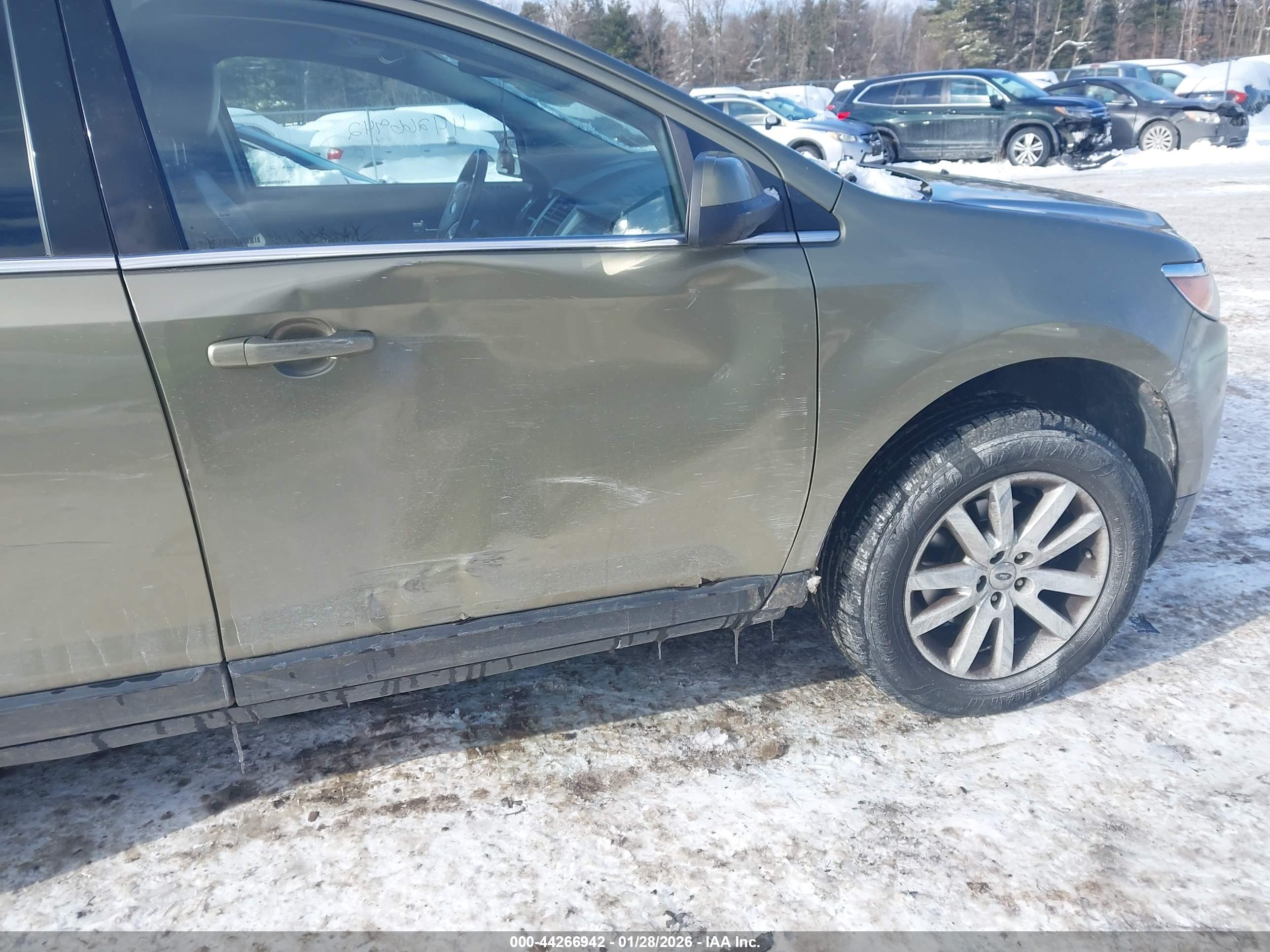 FORD EDGE image 6