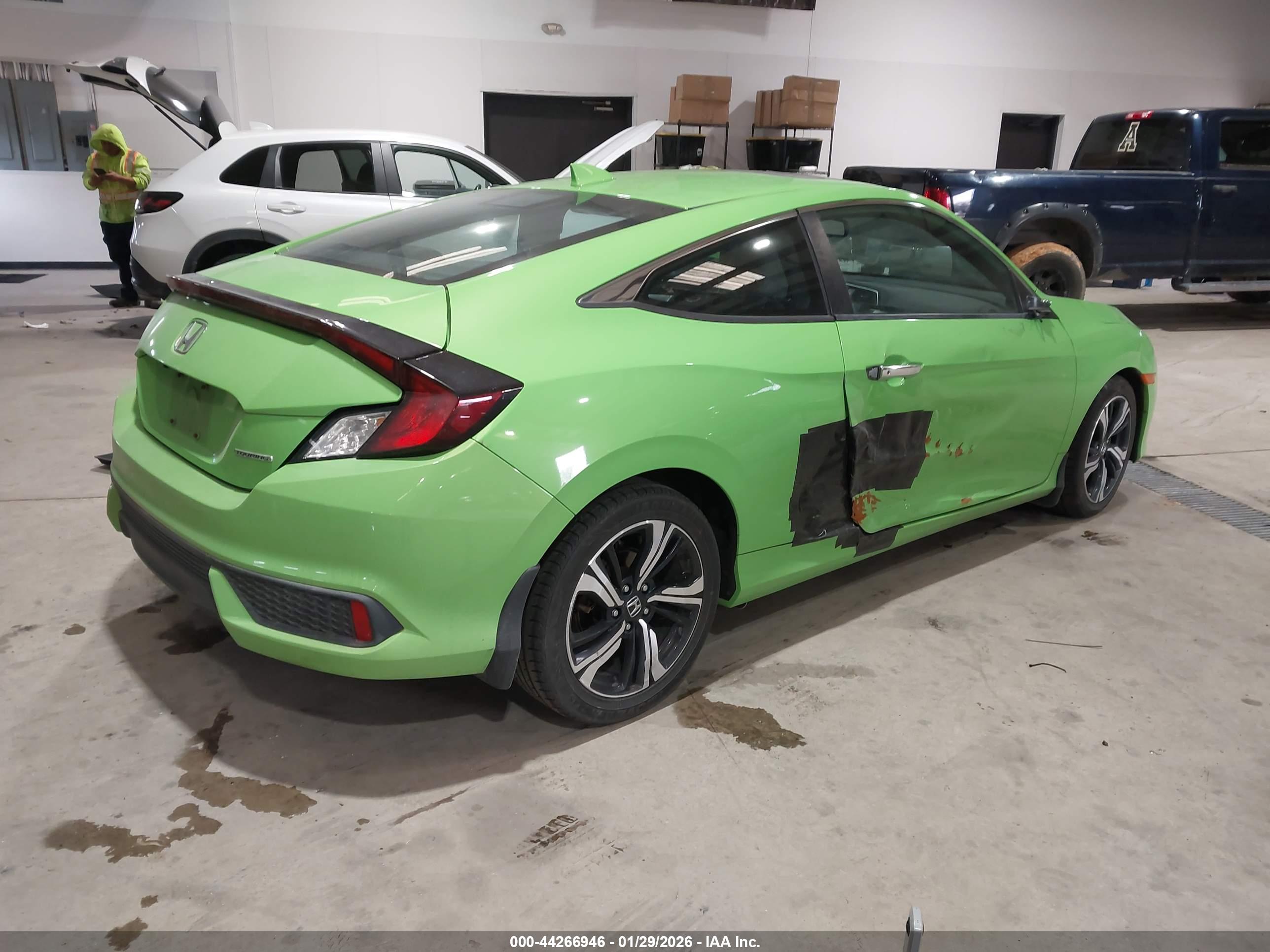 HONDA CIVIC image 4