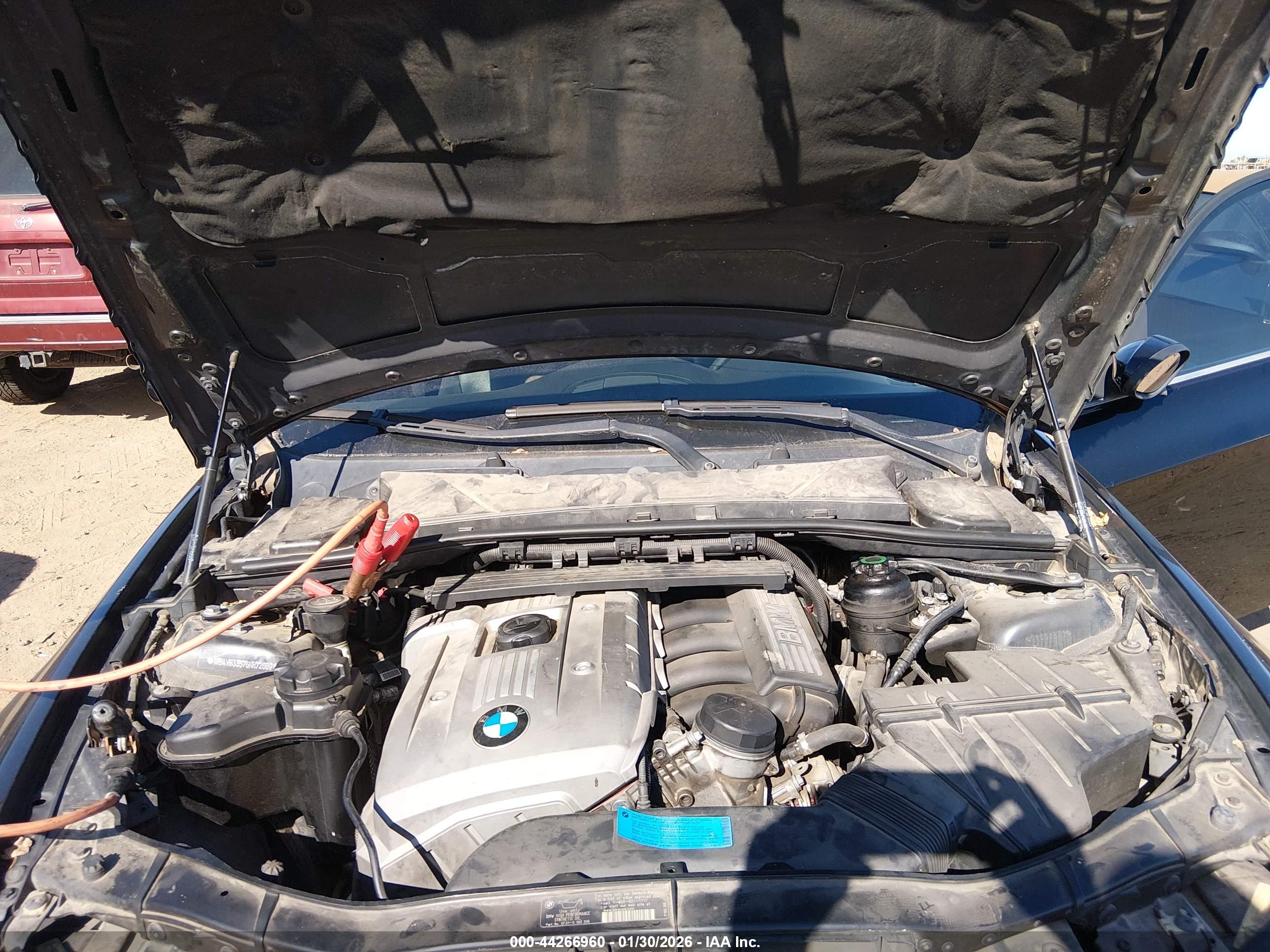 BMW 330I image 10