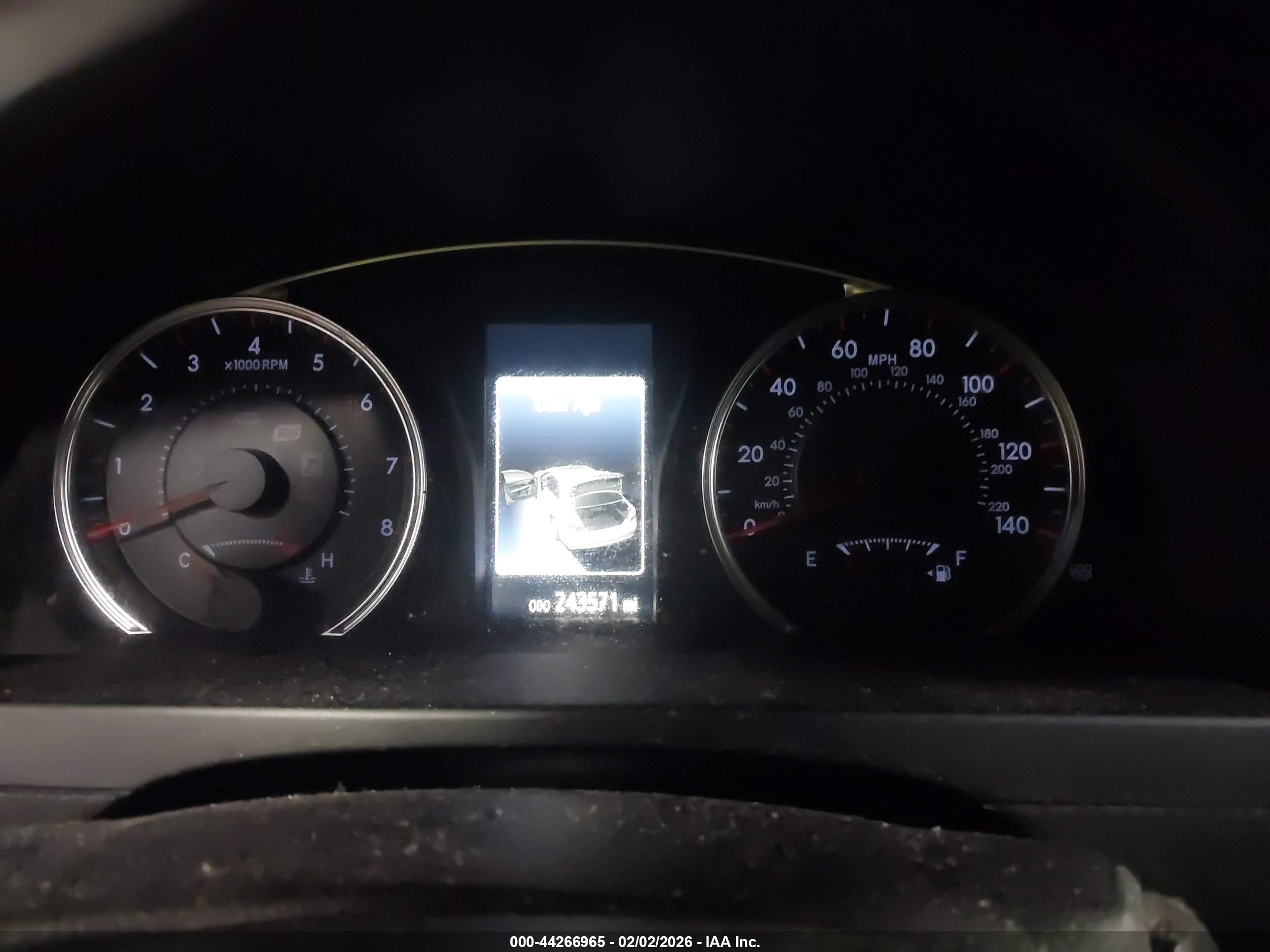 TOYOTA CAMRY image 7