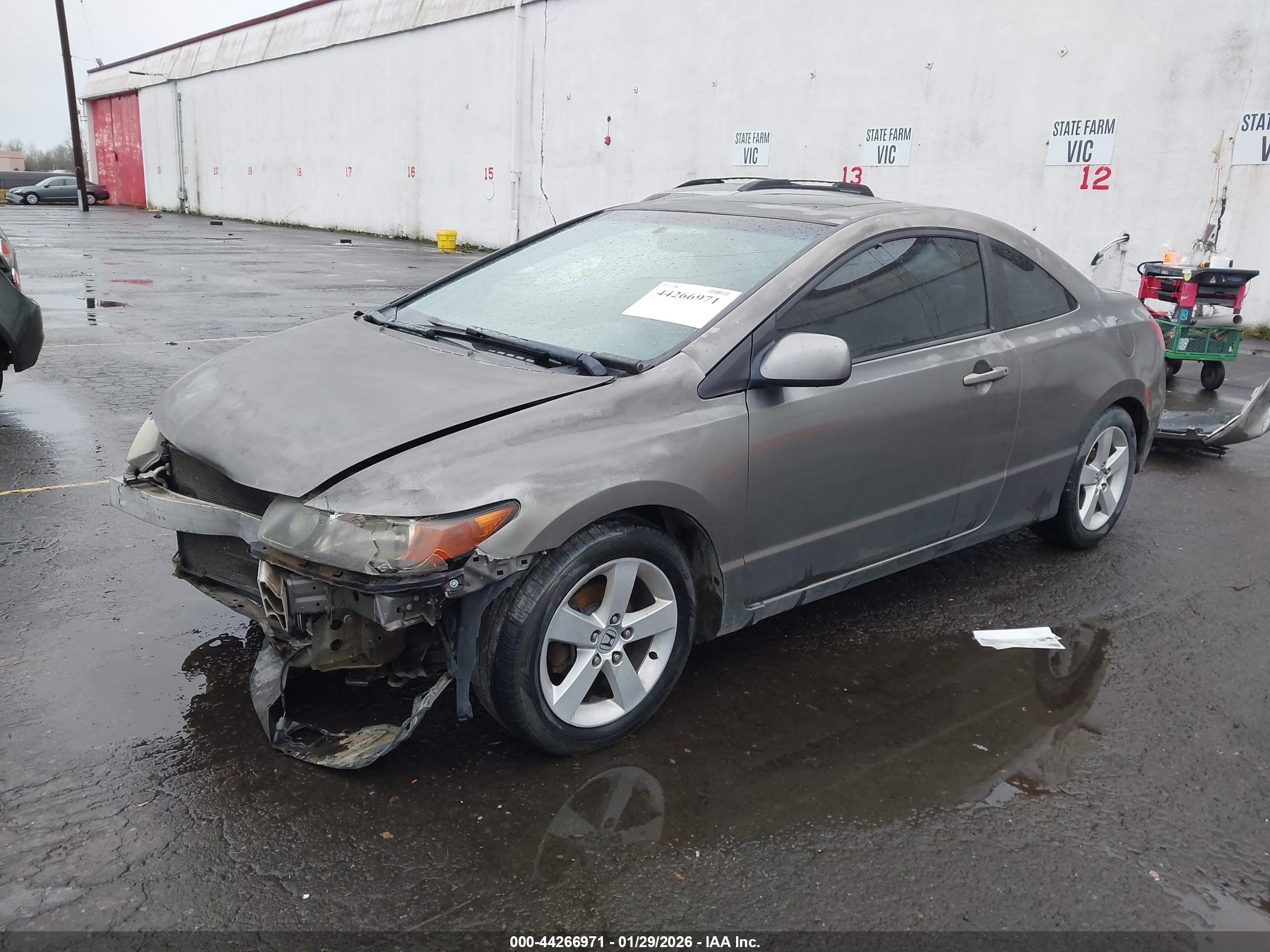 HONDA CIVIC image 2