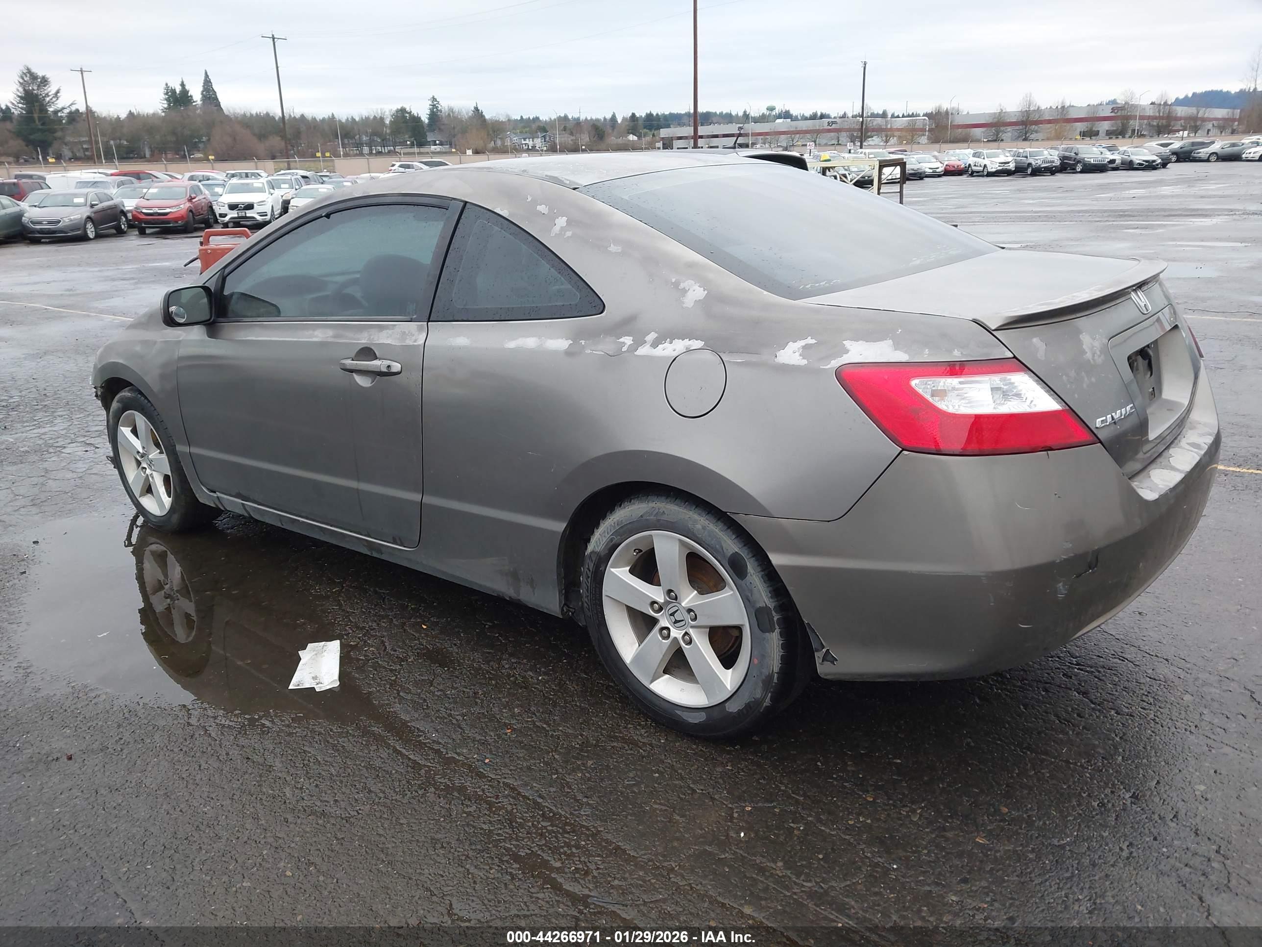 HONDA CIVIC image 3