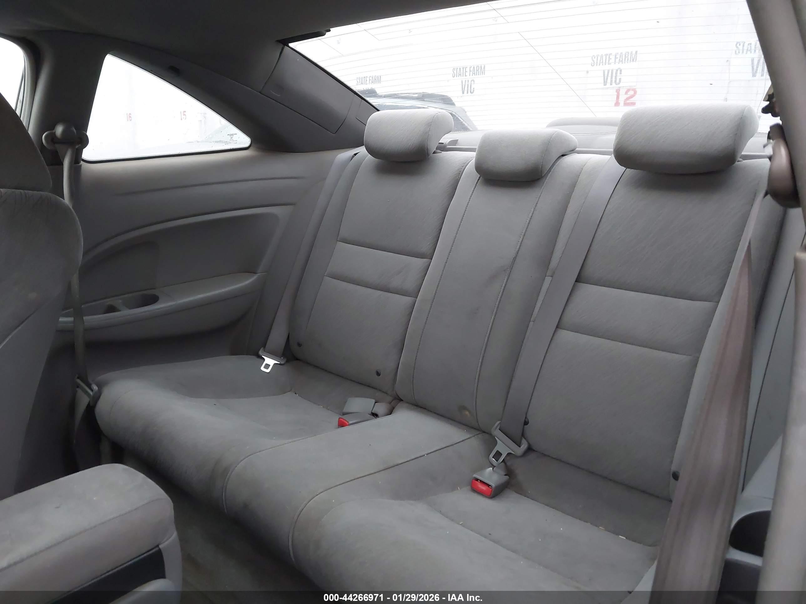 HONDA CIVIC image 8