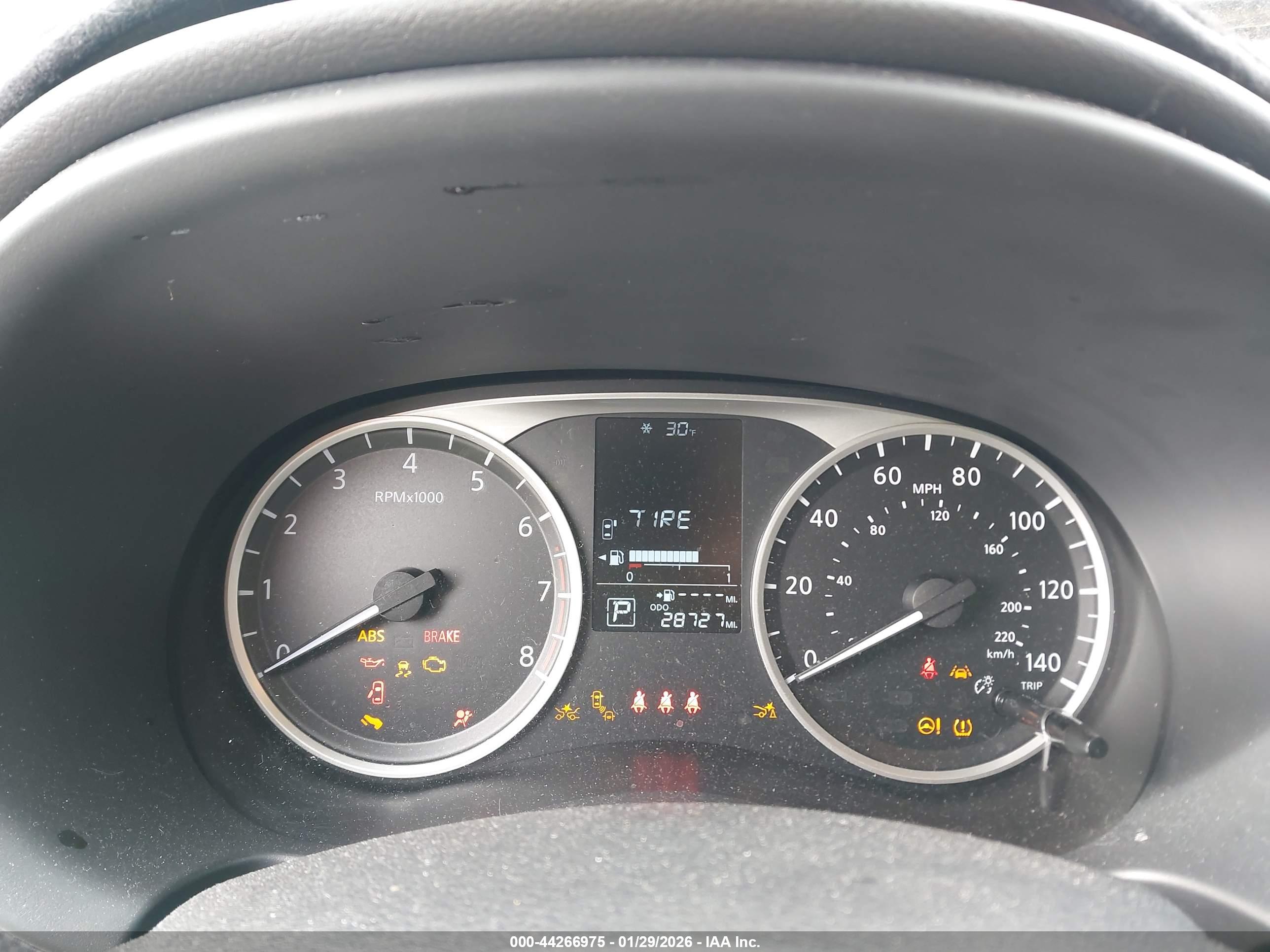NISSAN KICKS image 7