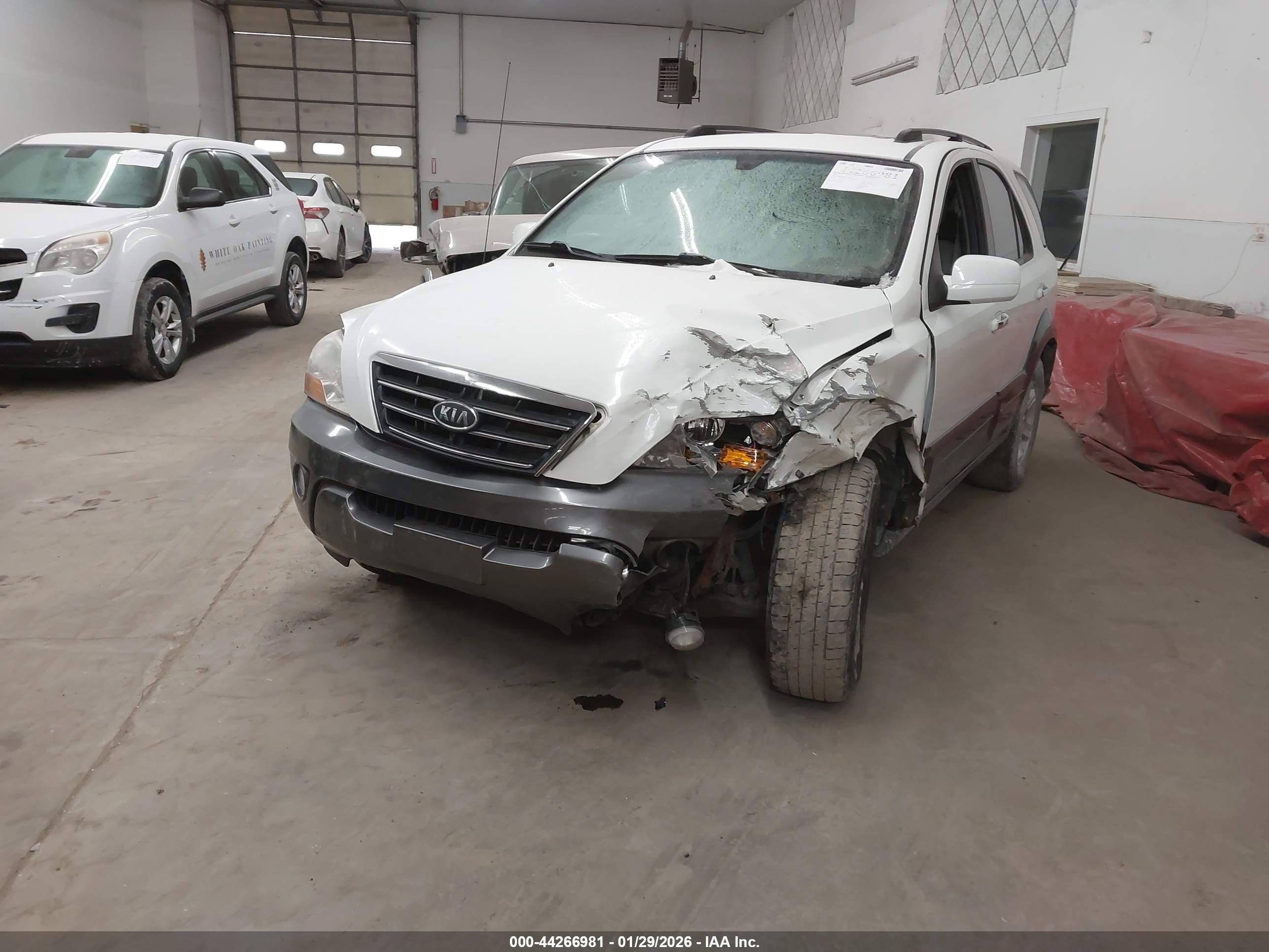 KIA SORENTO image 2