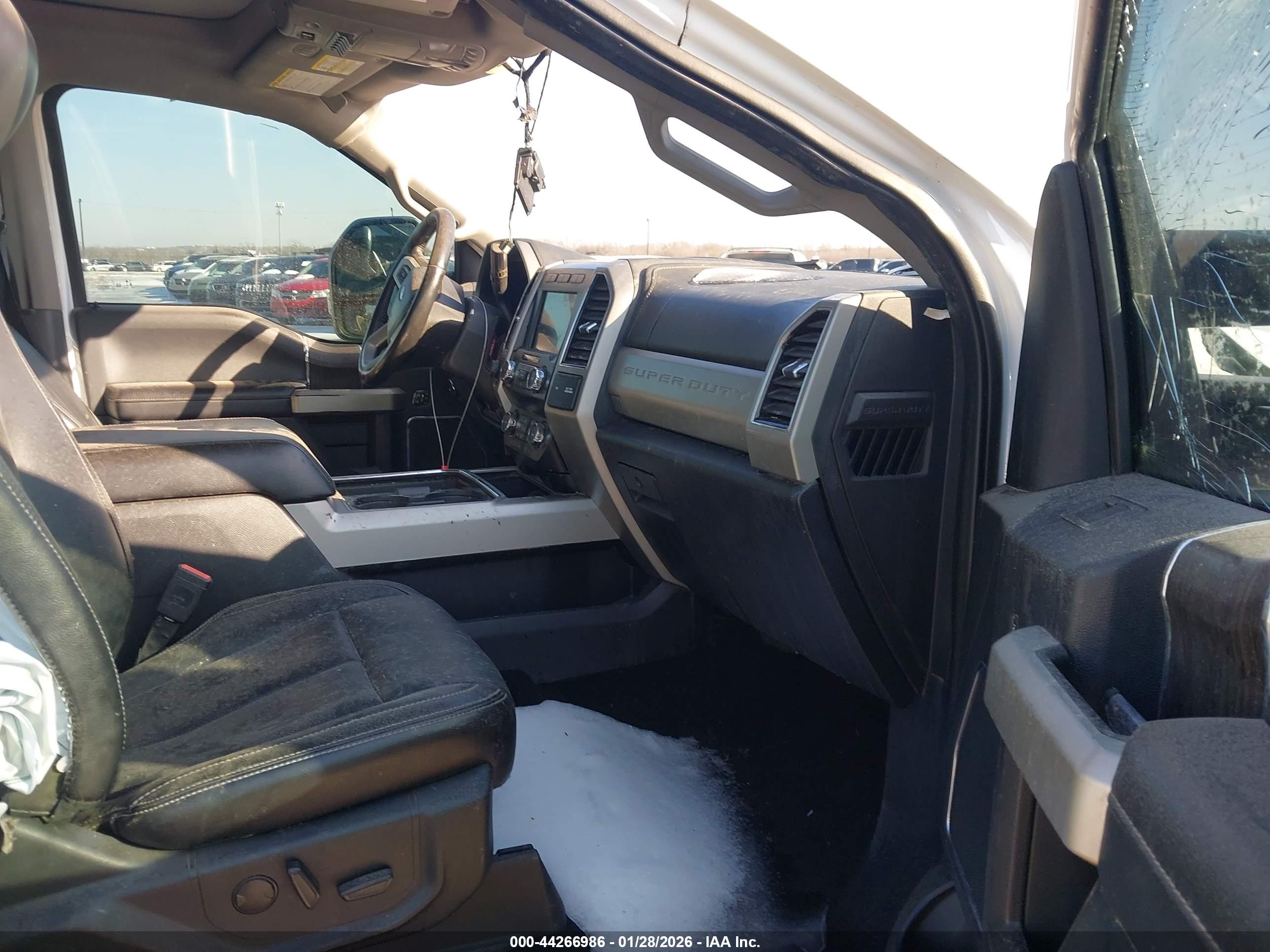 FORD F-250 image 7