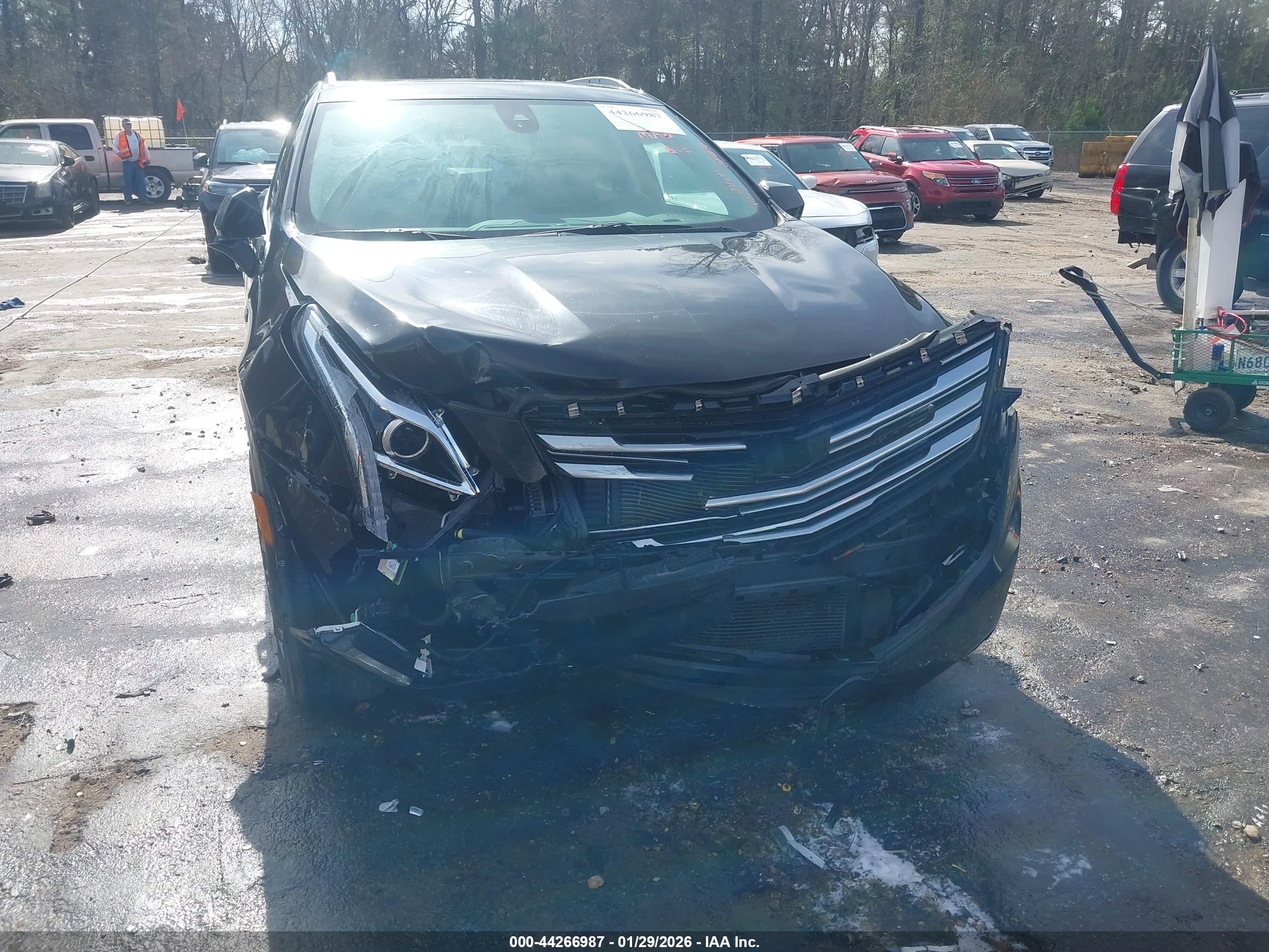CADILLAC XT5 image 6