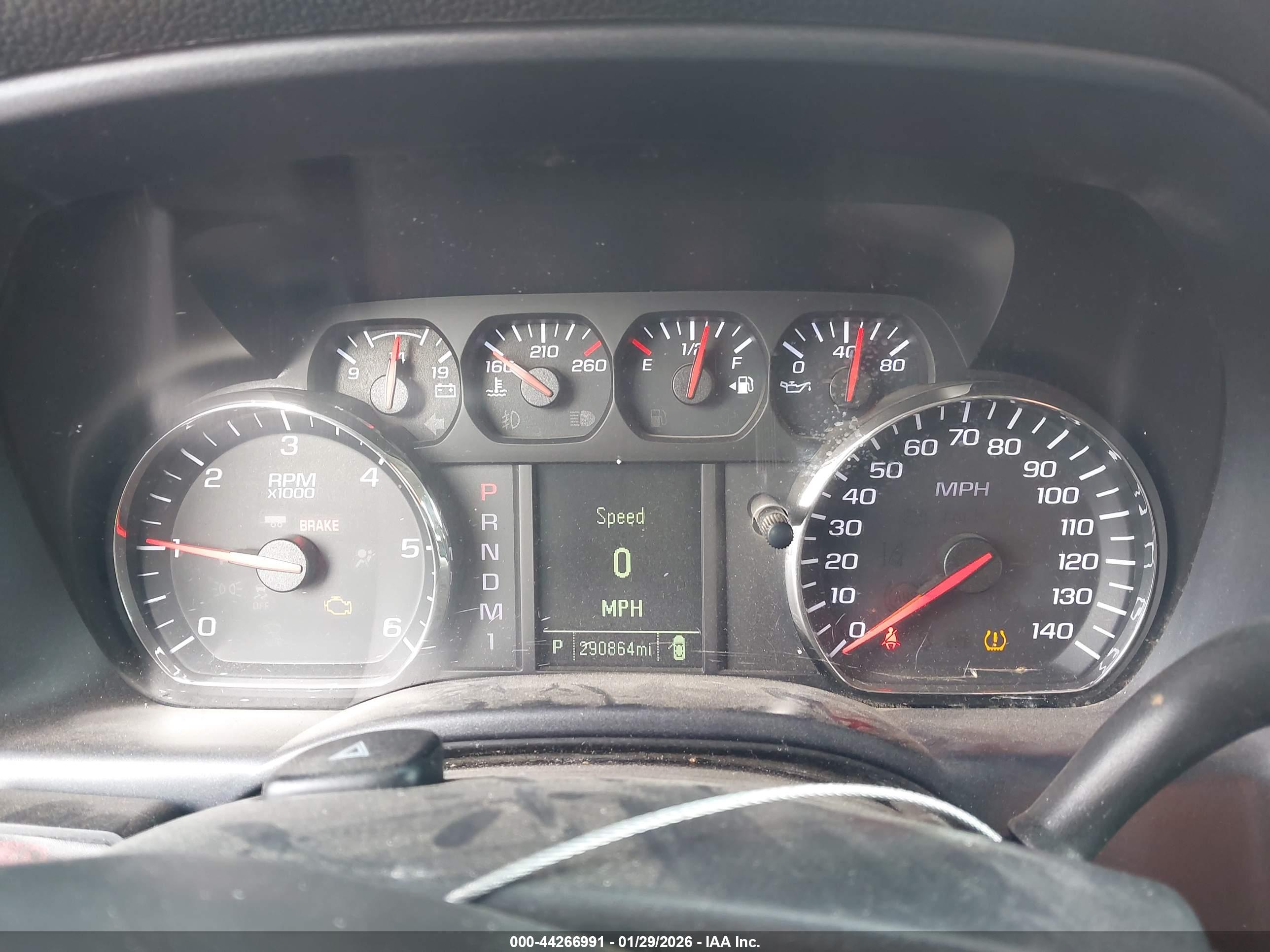 CHEVROLET SILVERADO image 7