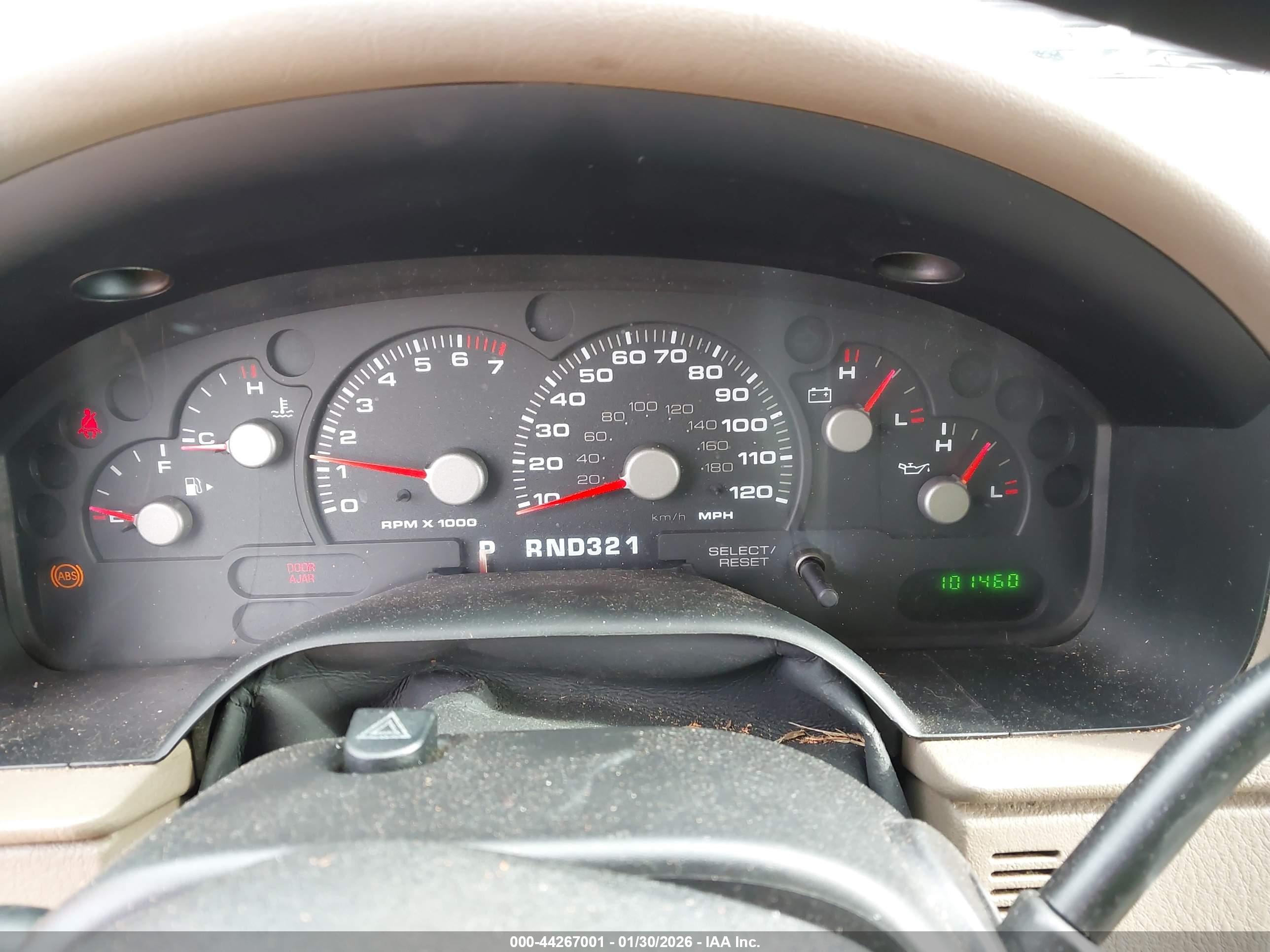 FORD EXPLORER image 7