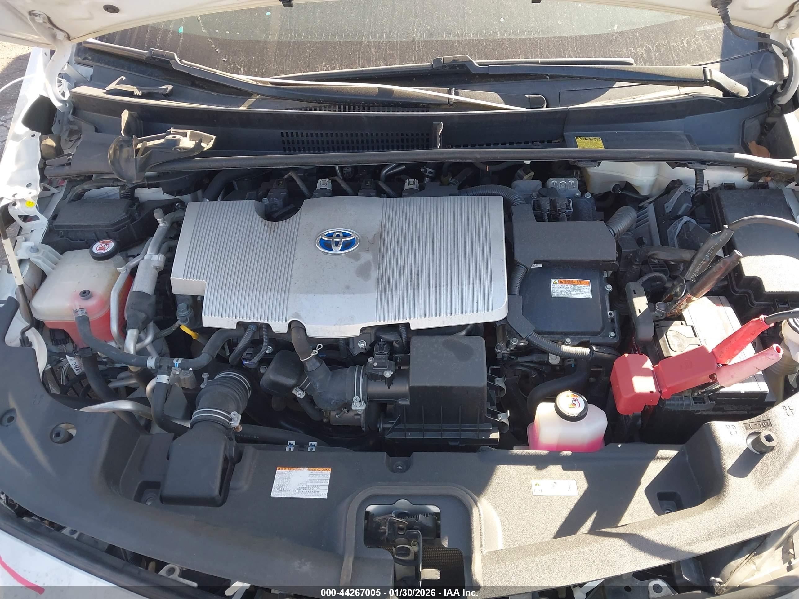 TOYOTA PRIUS image 10
