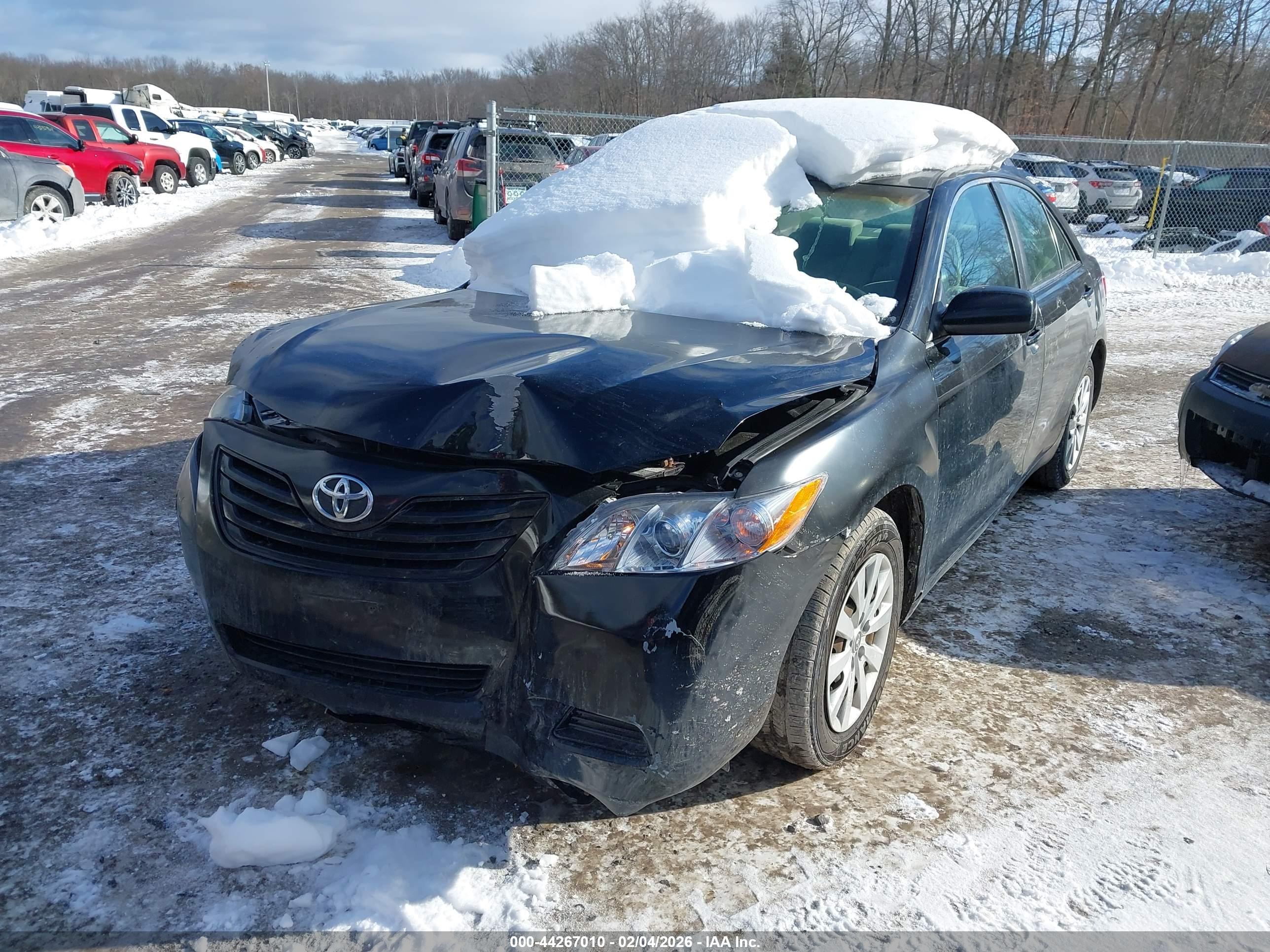 TOYOTA CAMRY image 6