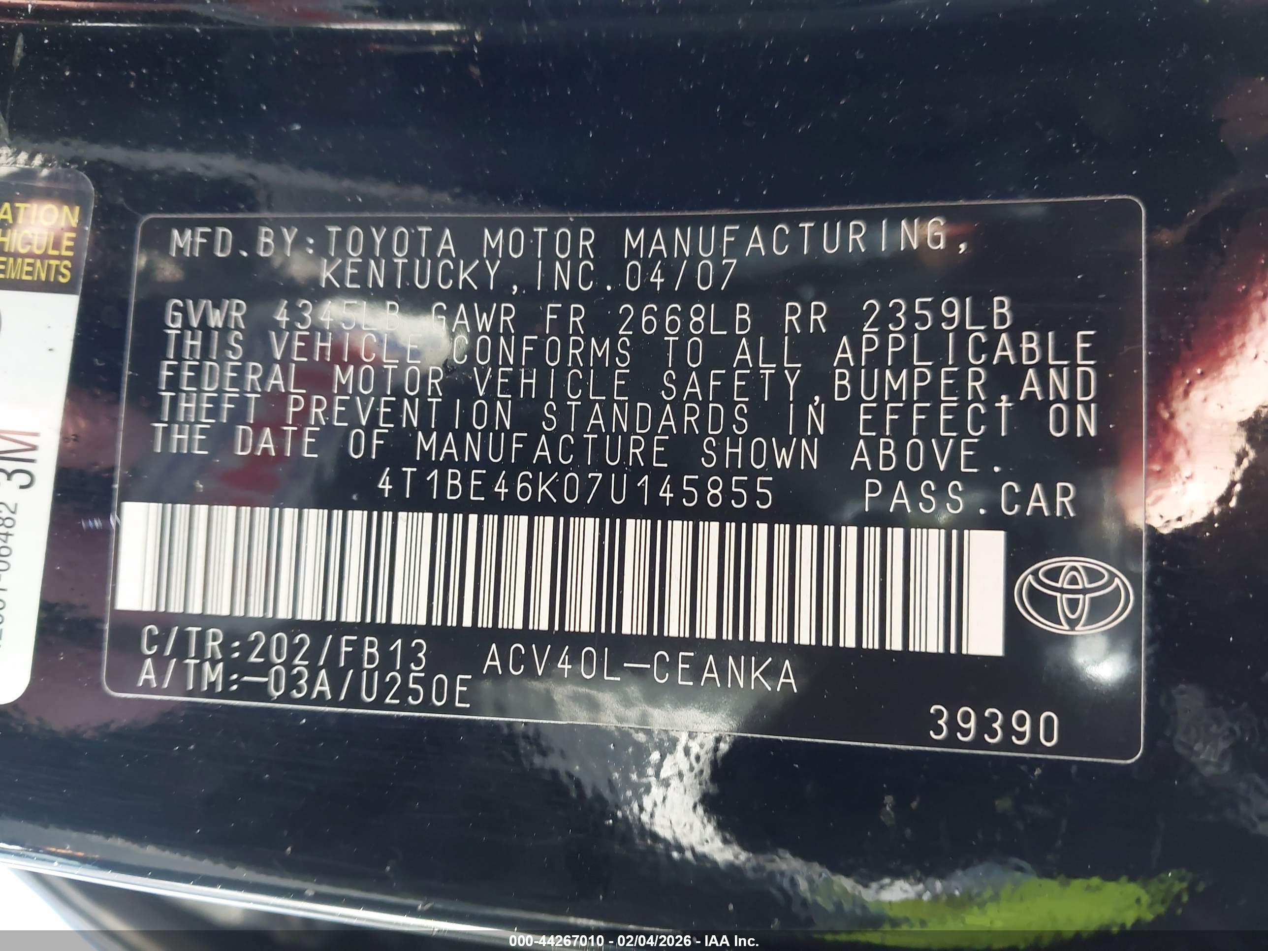 TOYOTA CAMRY image 9
