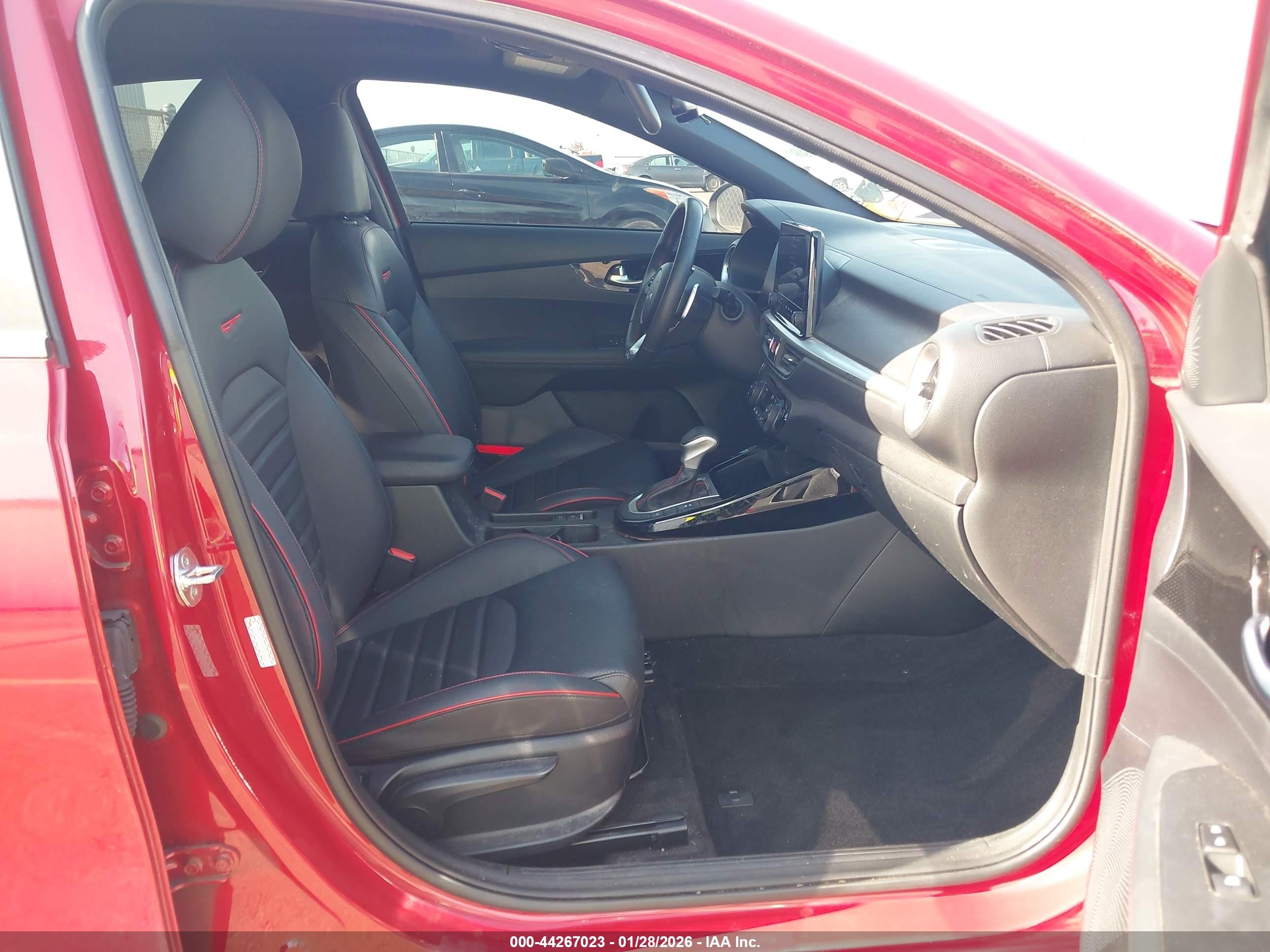 KIA FORTE image 5