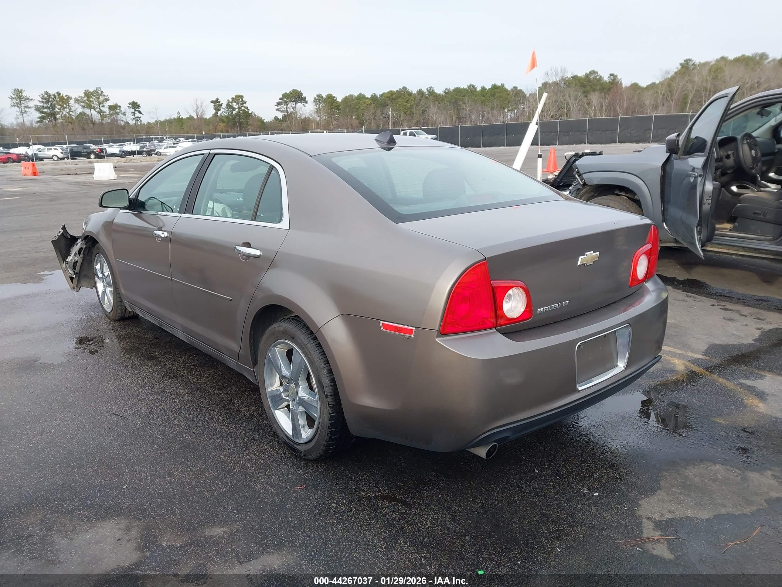 CHEVROLET MALIBU image 3
