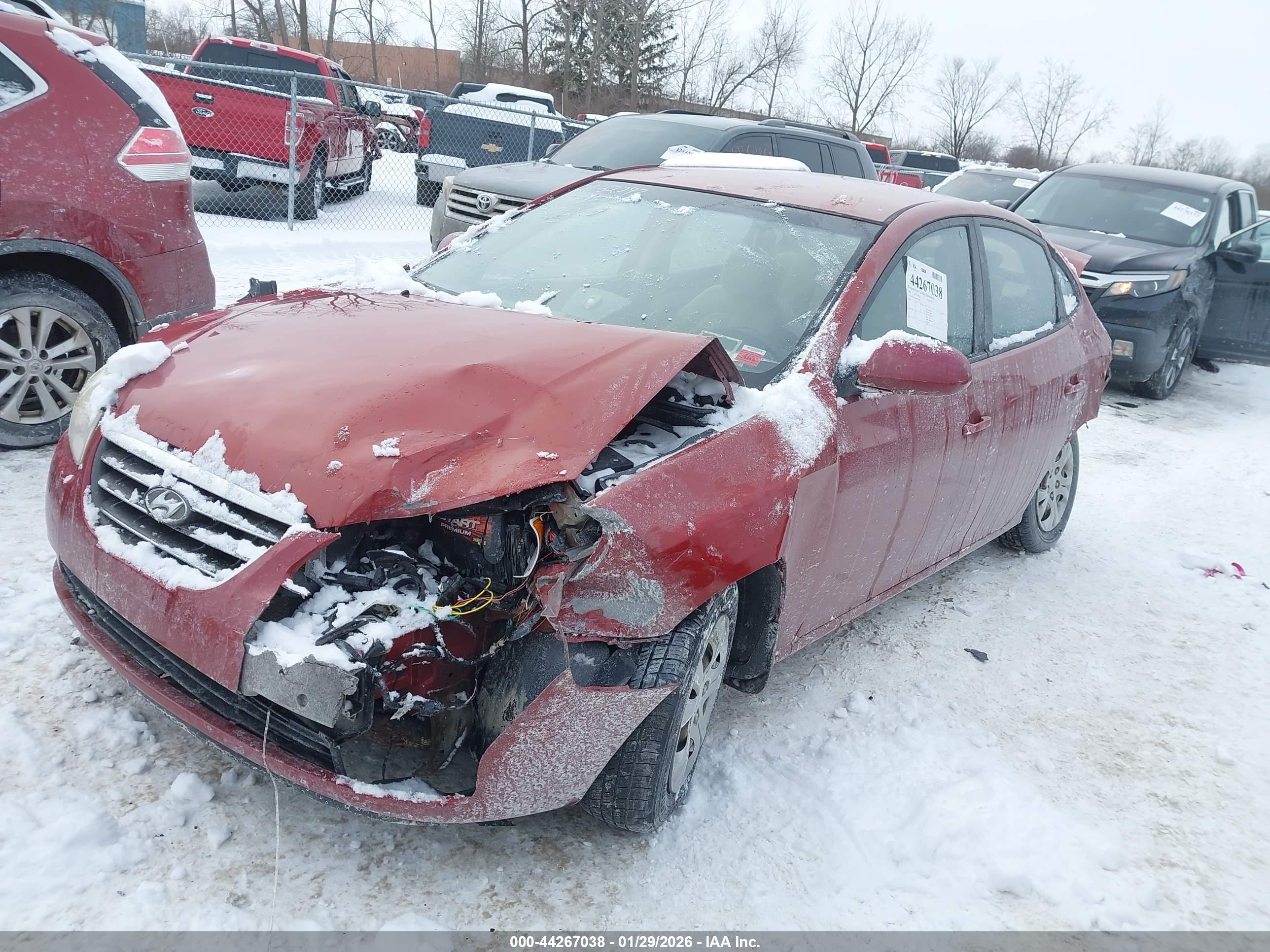 HYUNDAI ELANTRA image 2