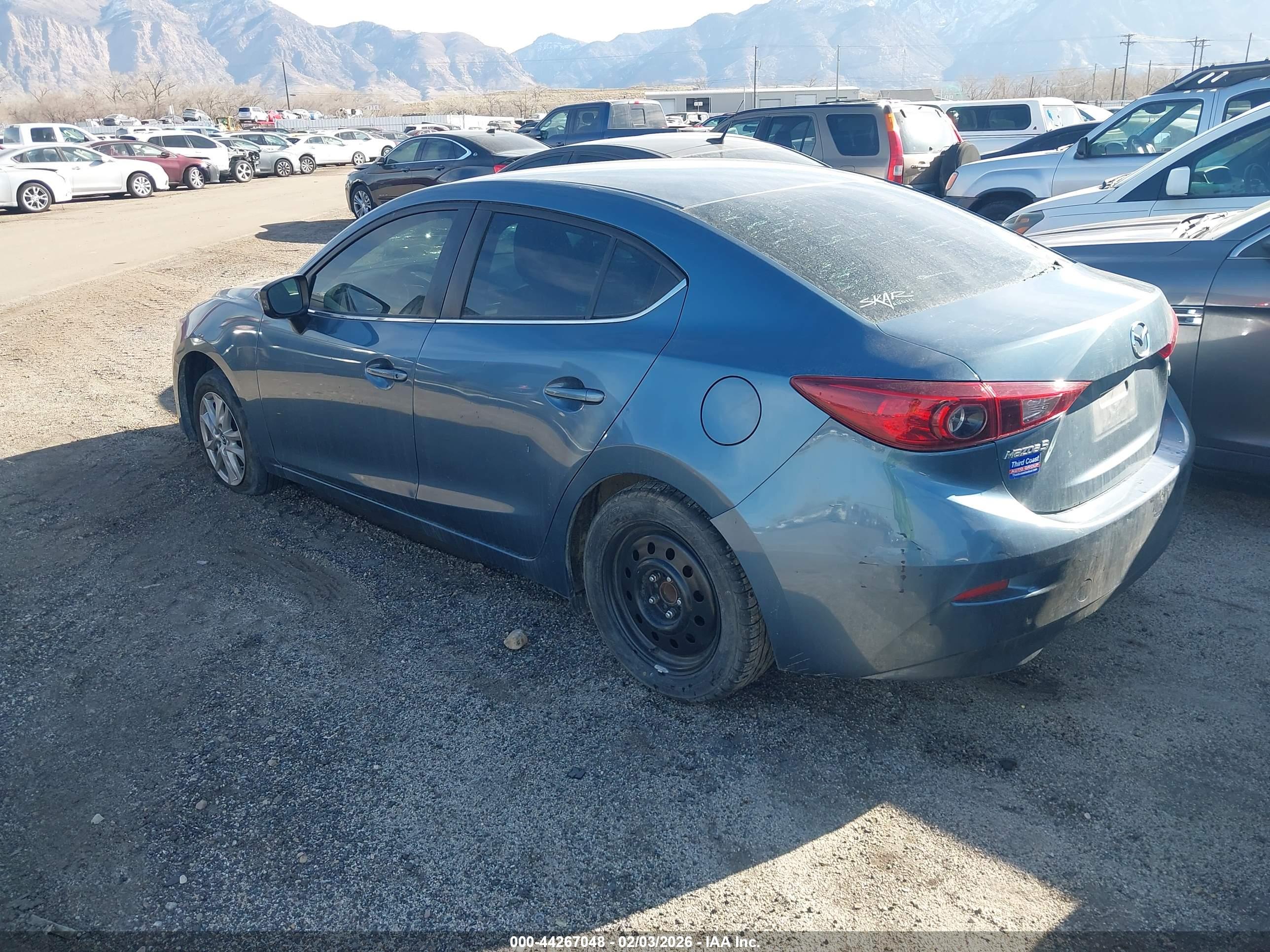 MAZDA MAZDA3 image 3