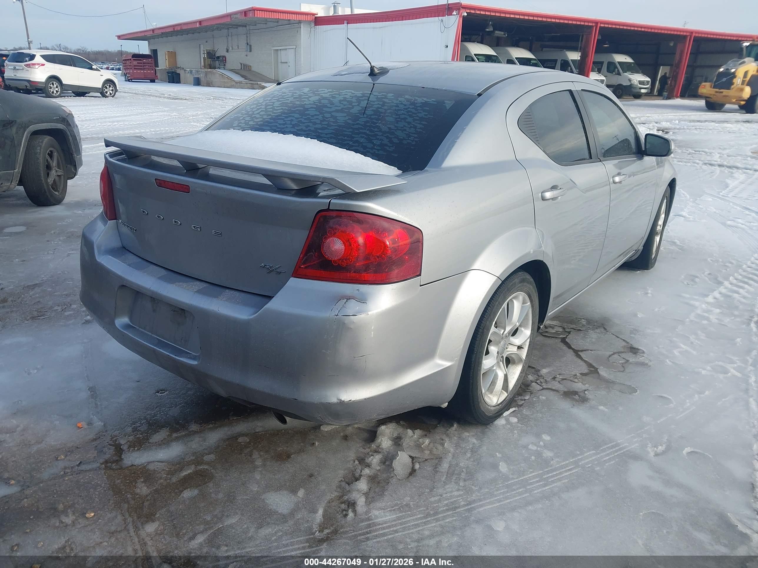 DODGE AVENGER image 4