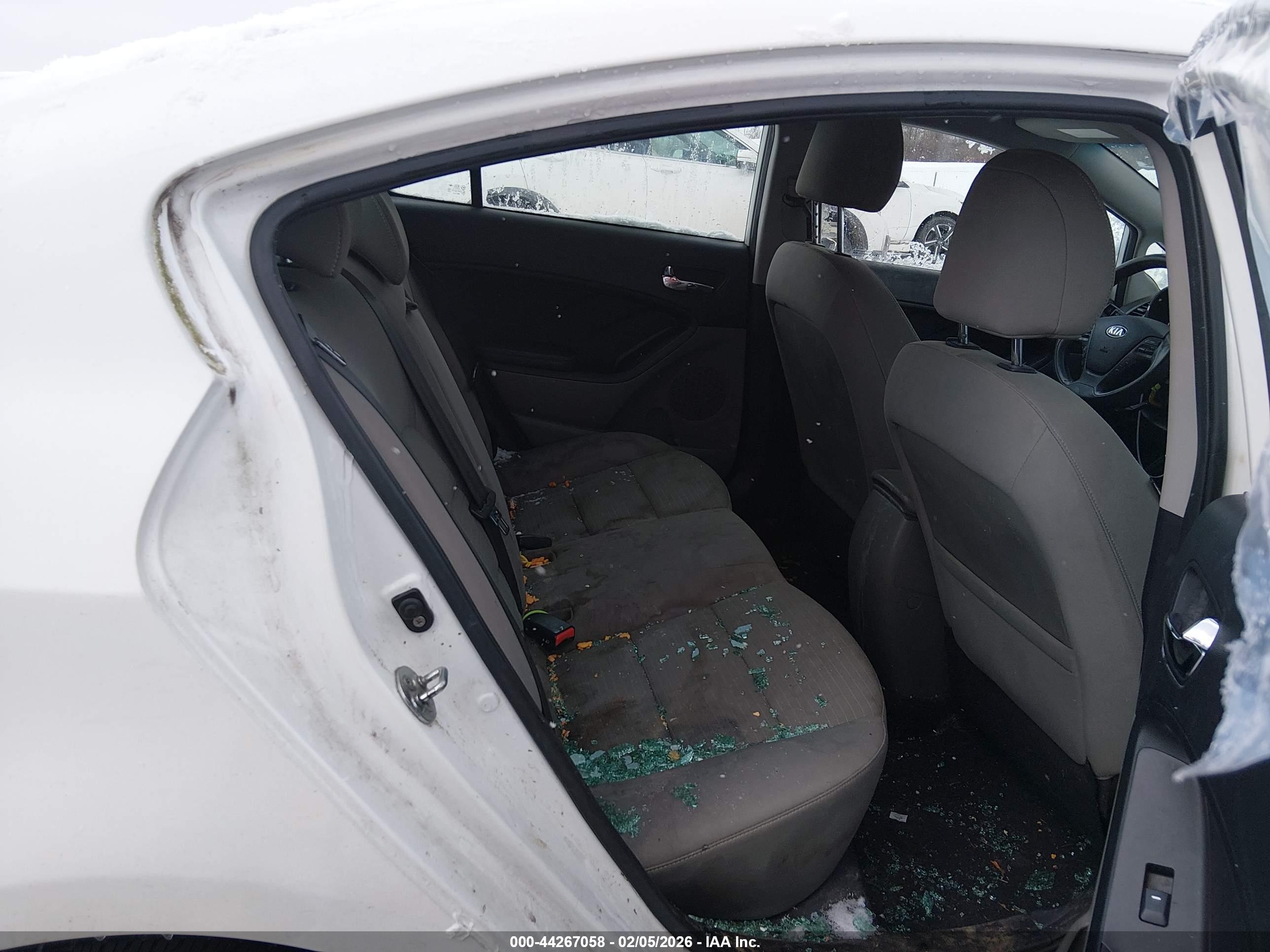 KIA FORTE image 8