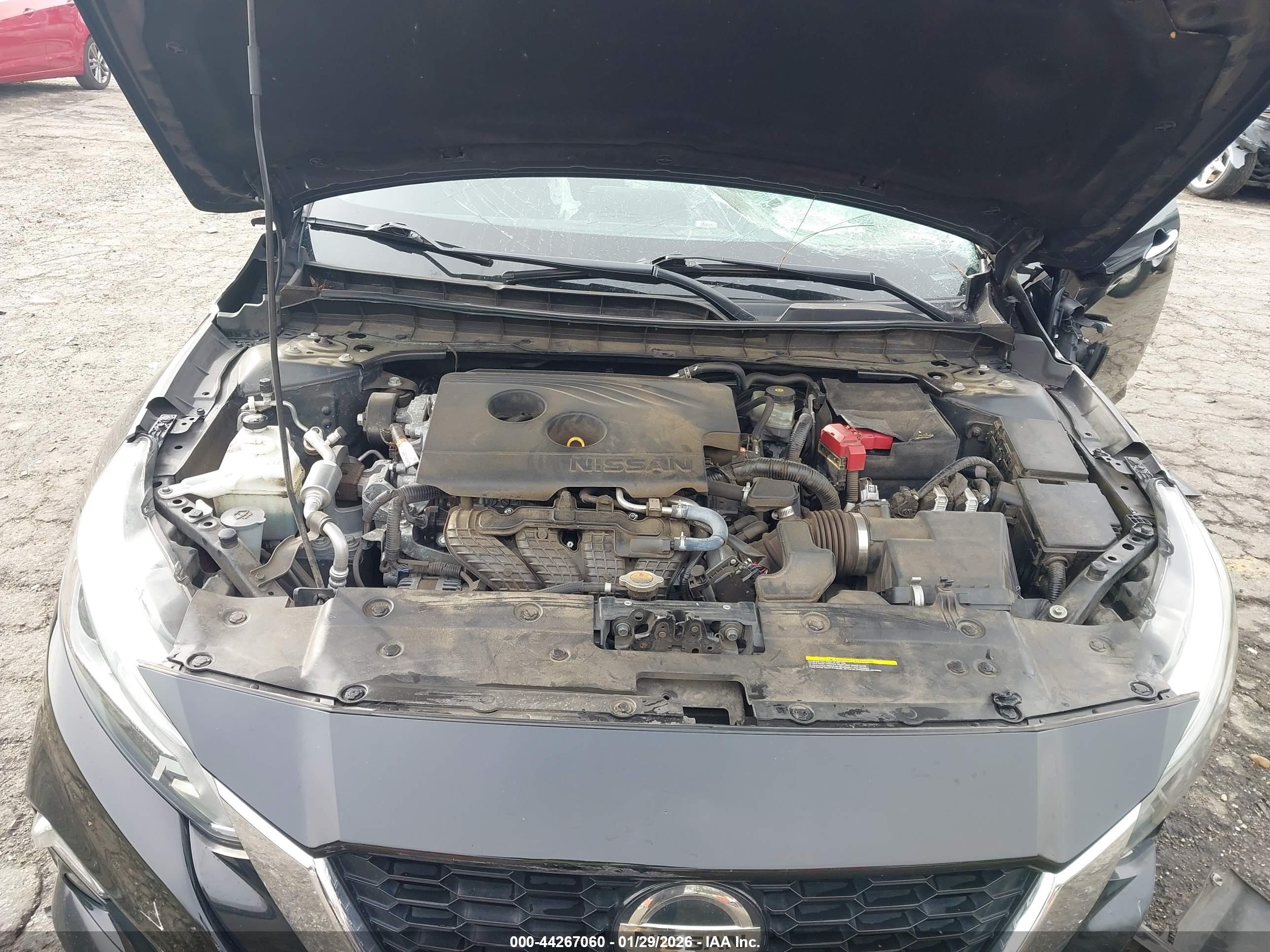 NISSAN ALTIMA image 10