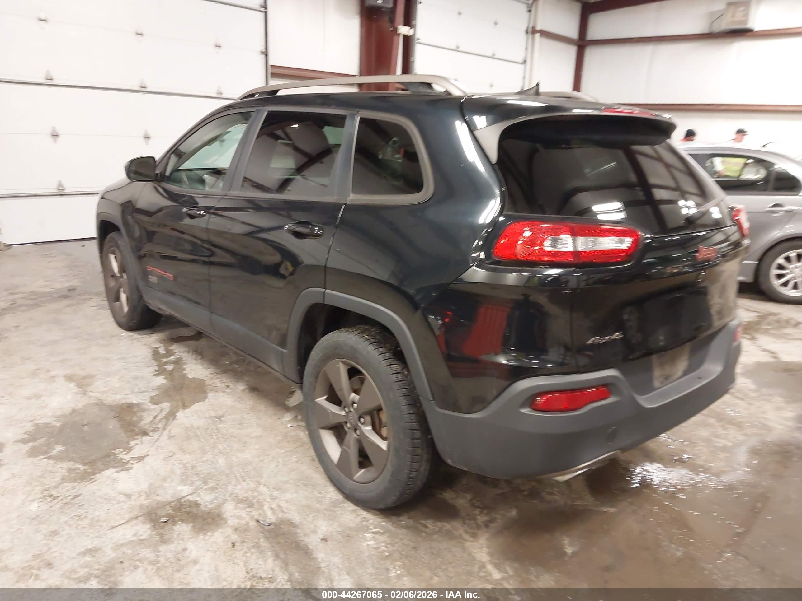 JEEP CHEROKEE image 3
