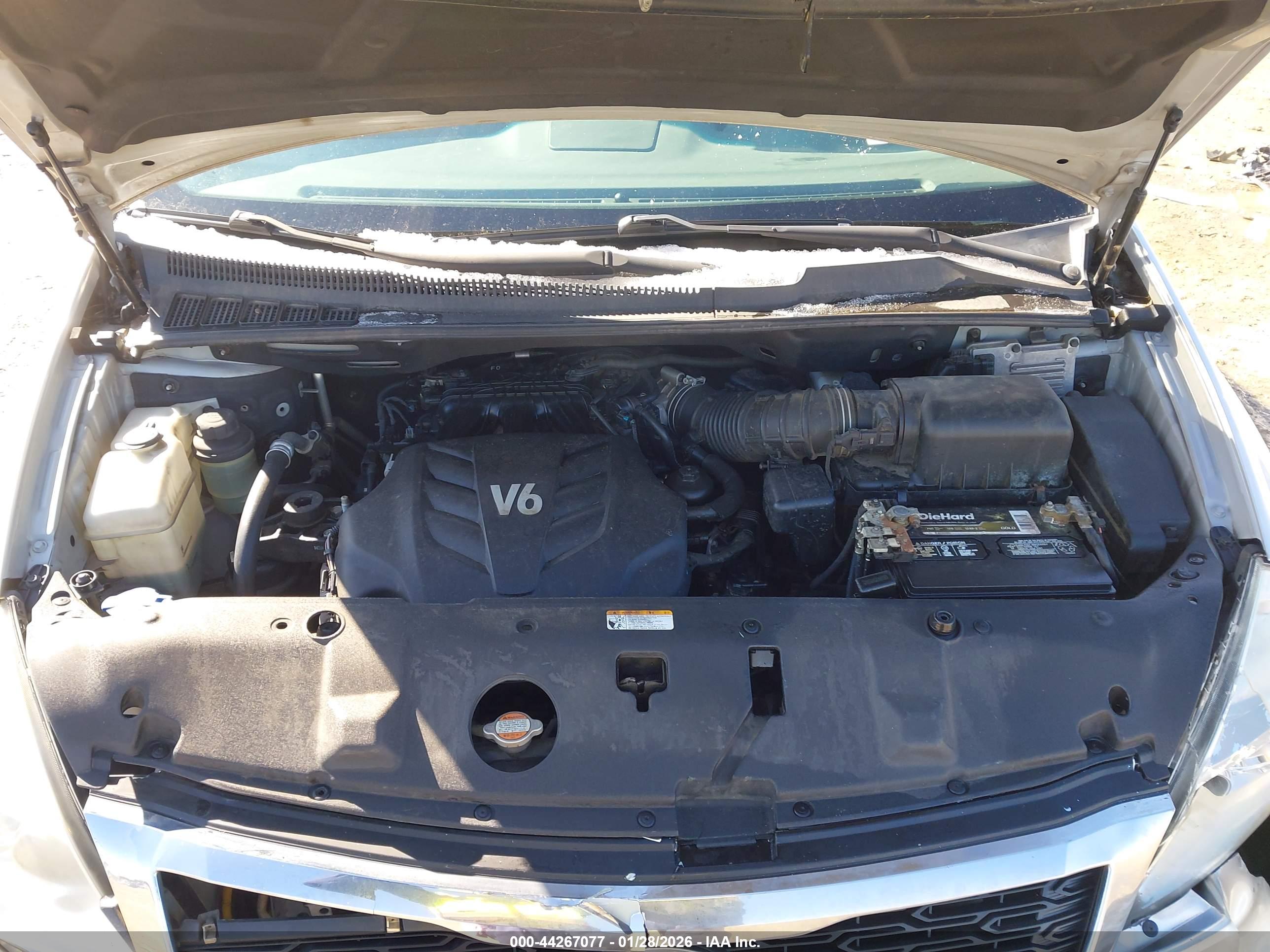 KIA SEDONA image 10