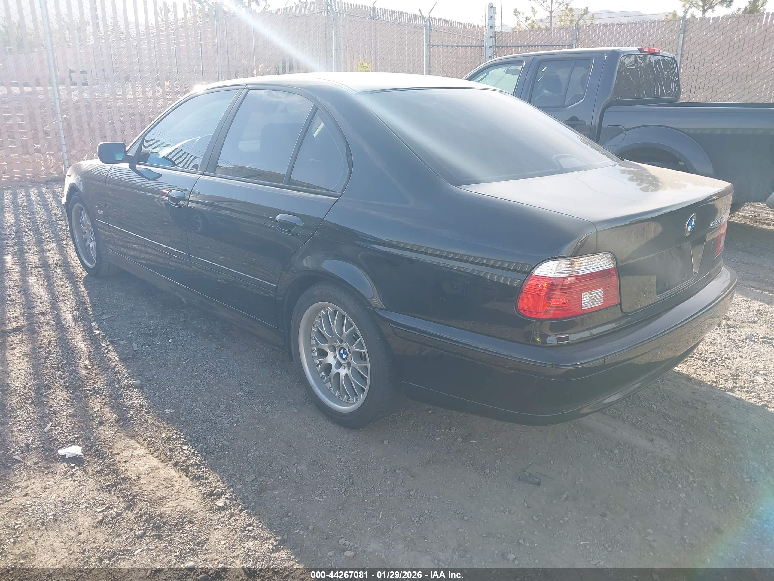 BMW 530IA image 3