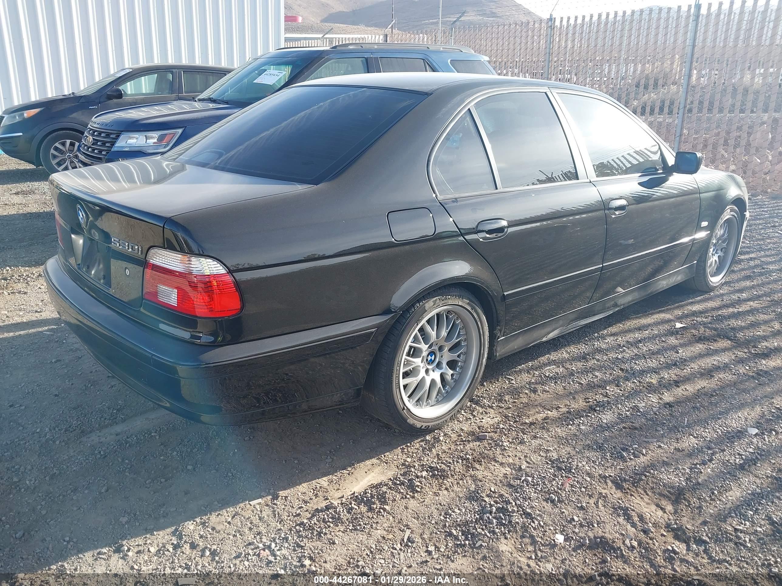 BMW 530IA image 4