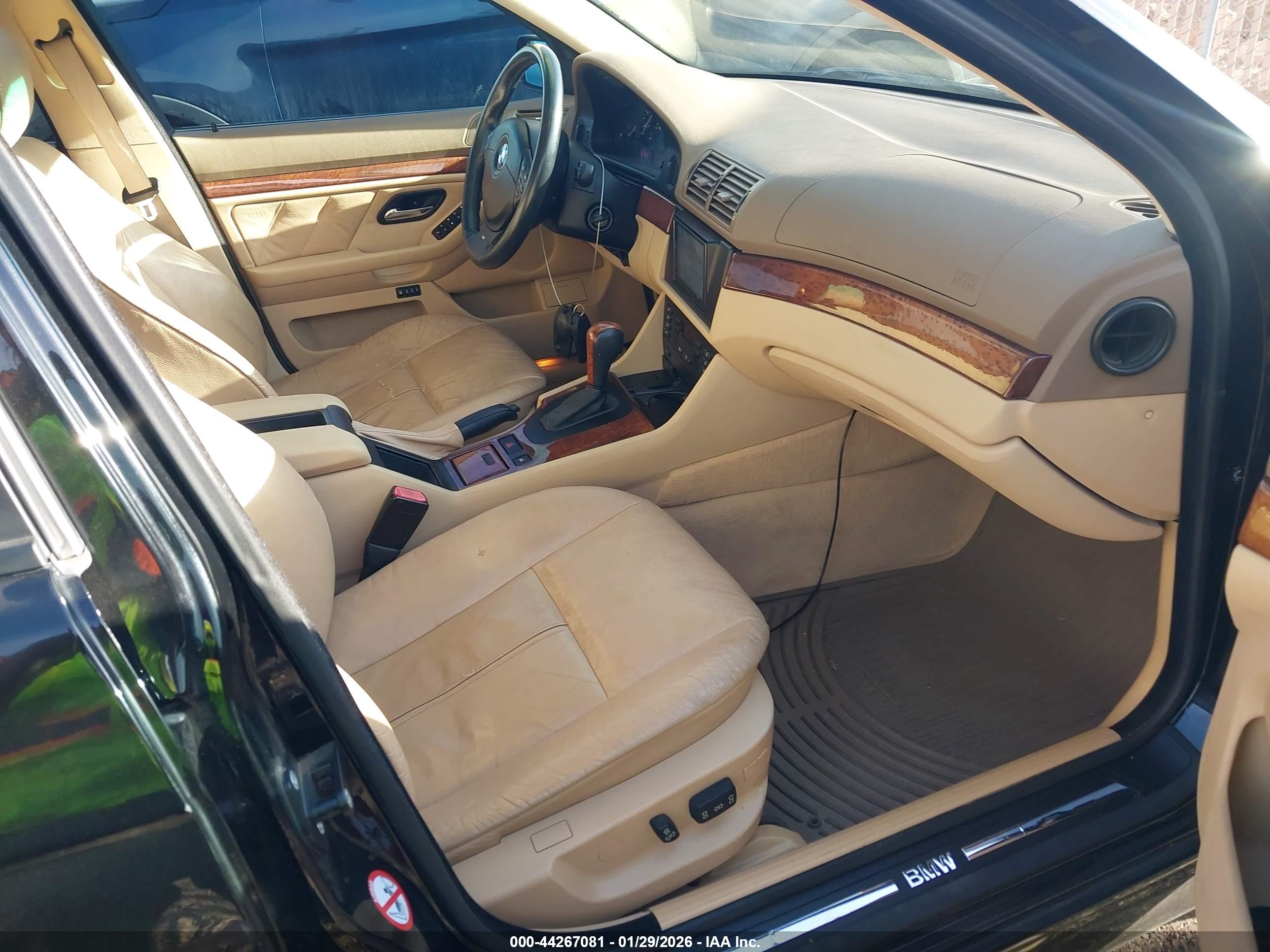 BMW 530IA image 5