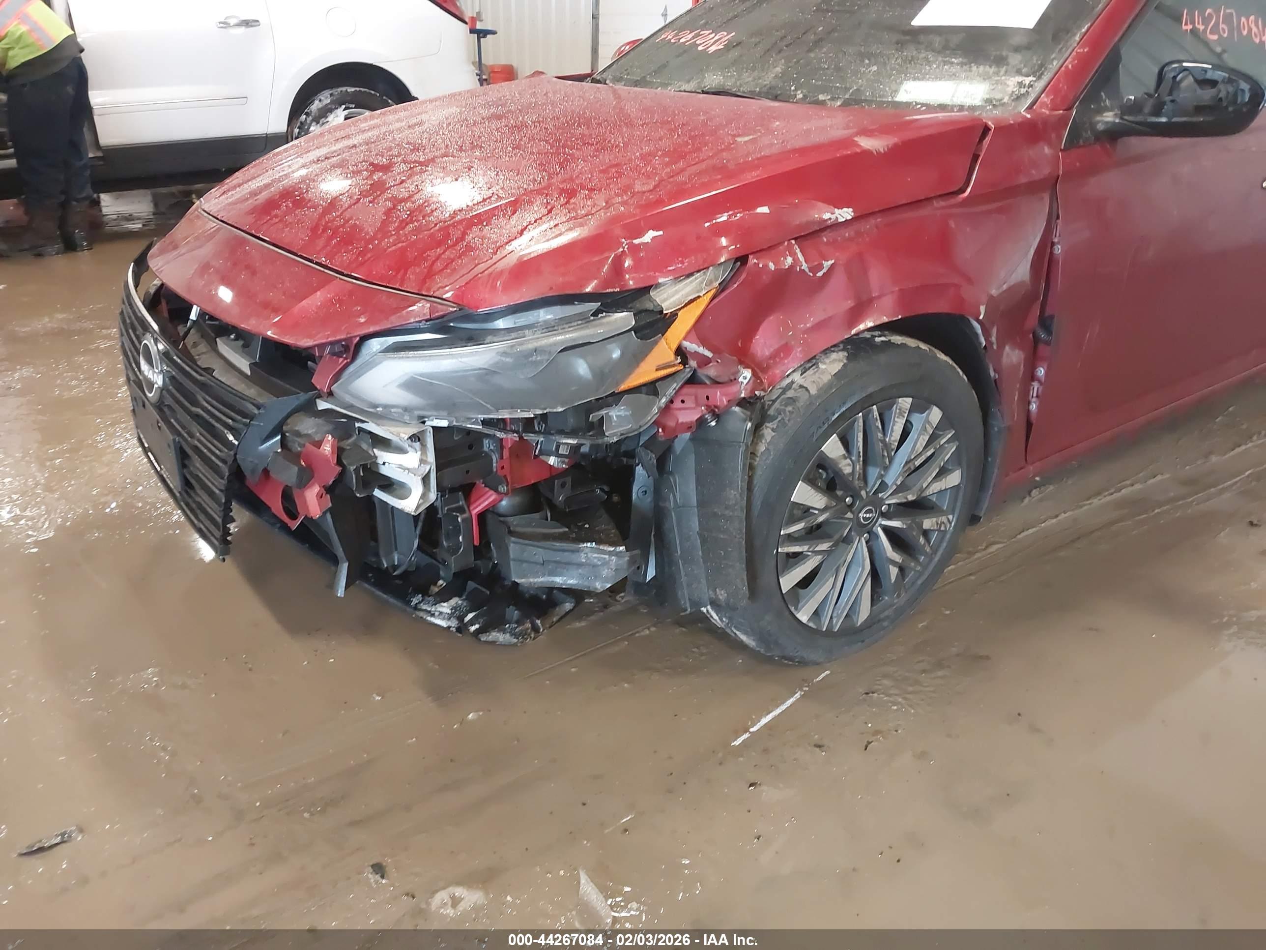 NISSAN ALTIMA image 6