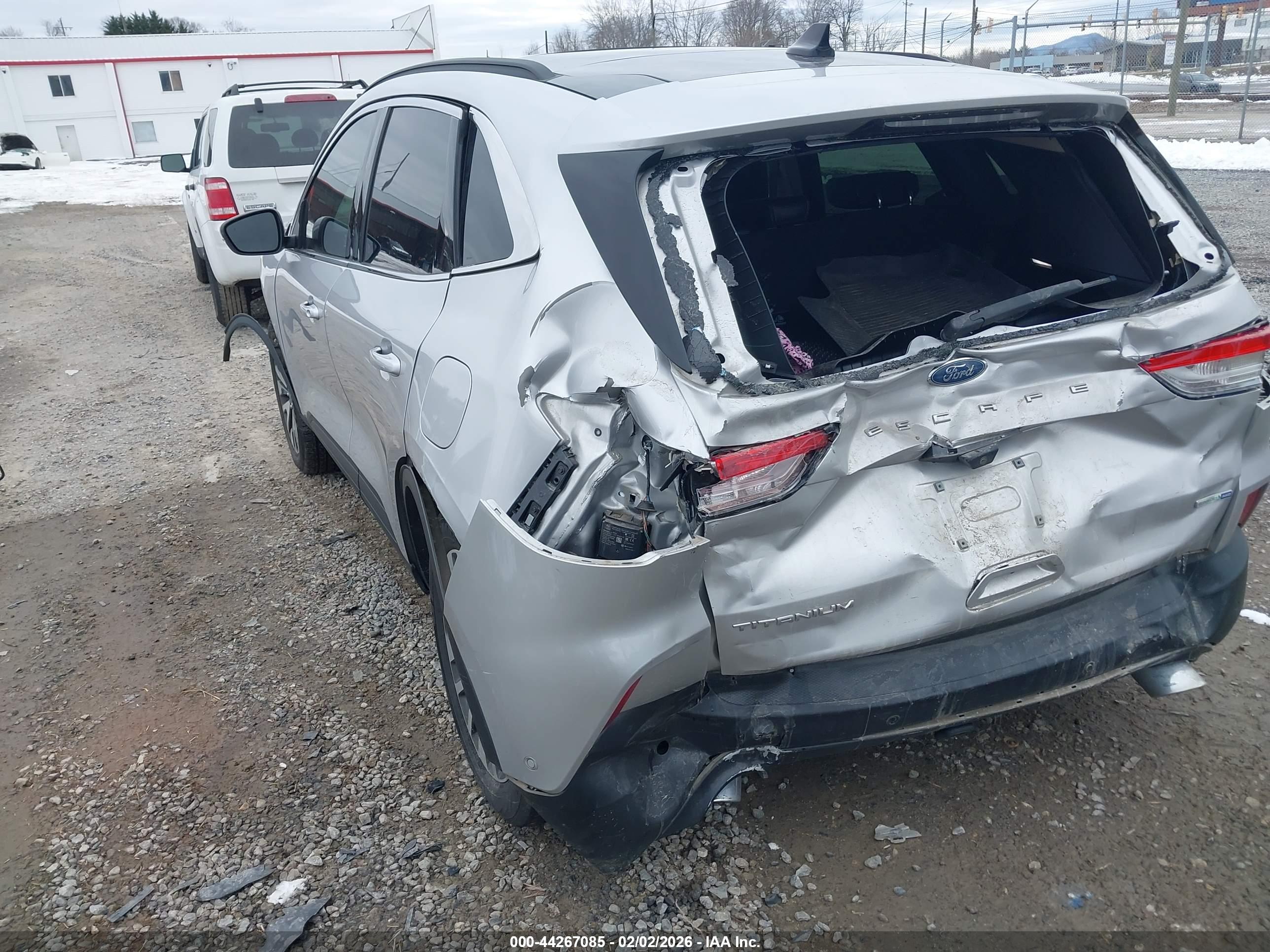 FORD ESCAPE image 6