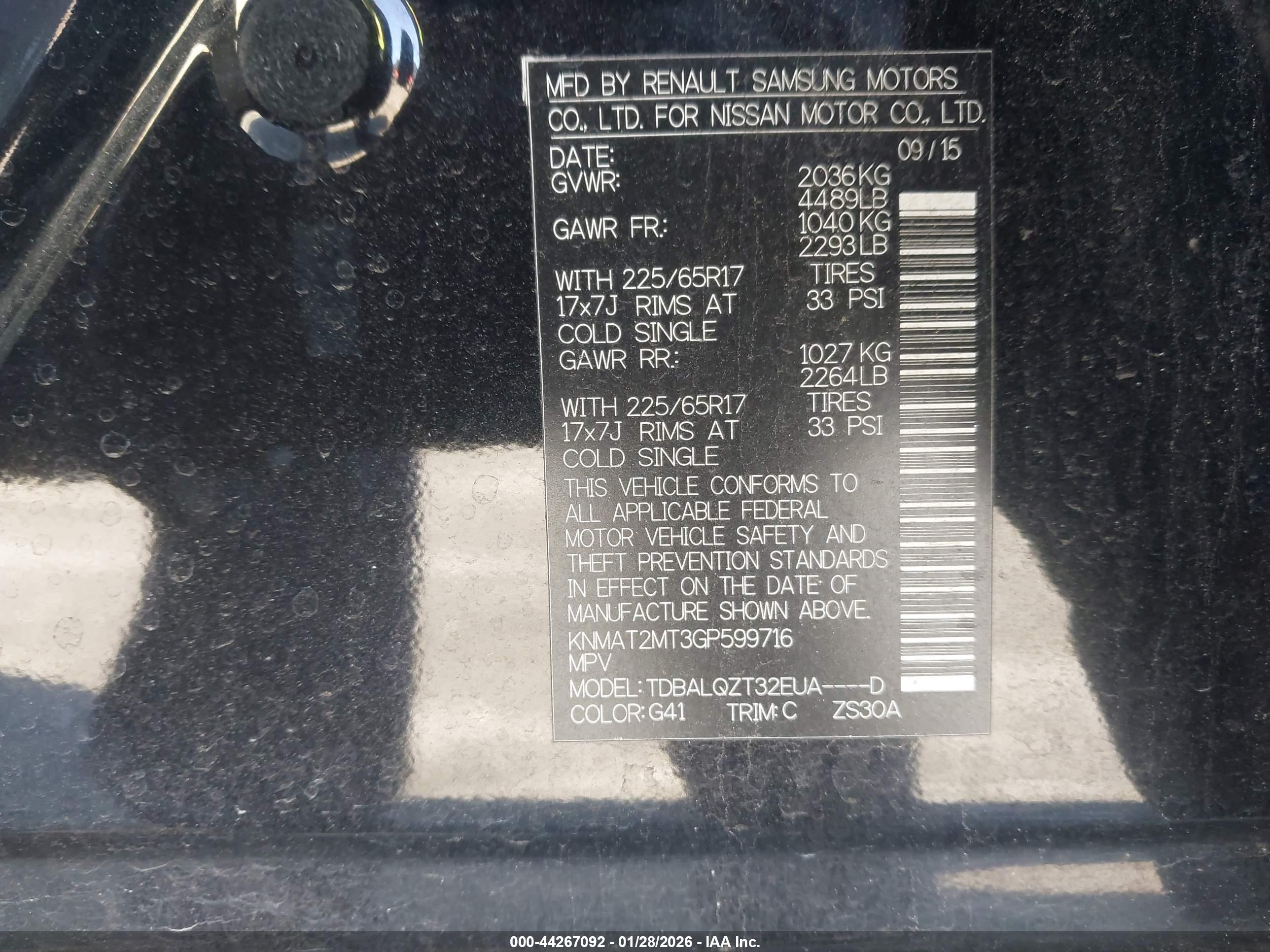 NISSAN ROGUE image 9