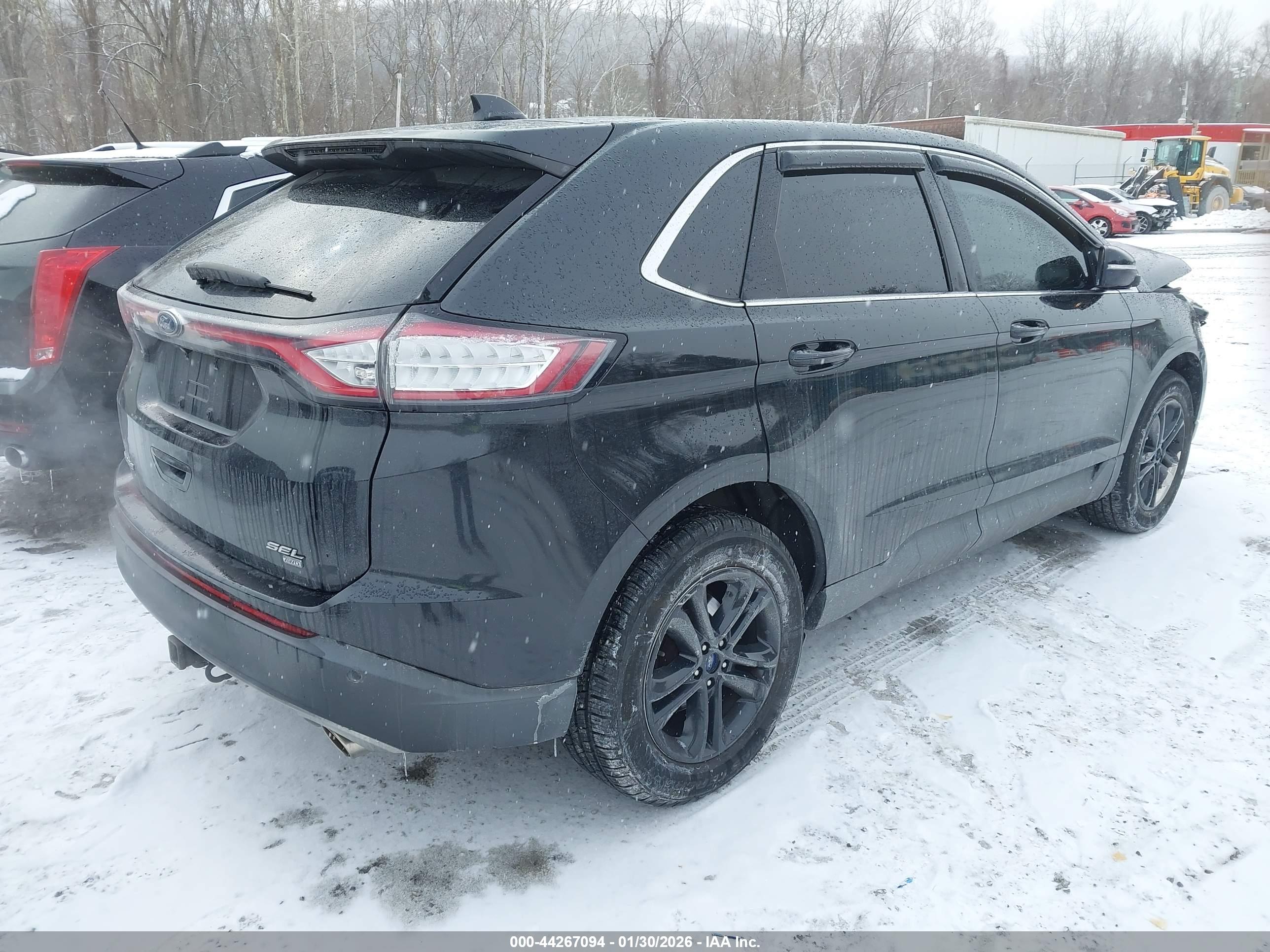 FORD EDGE image 4